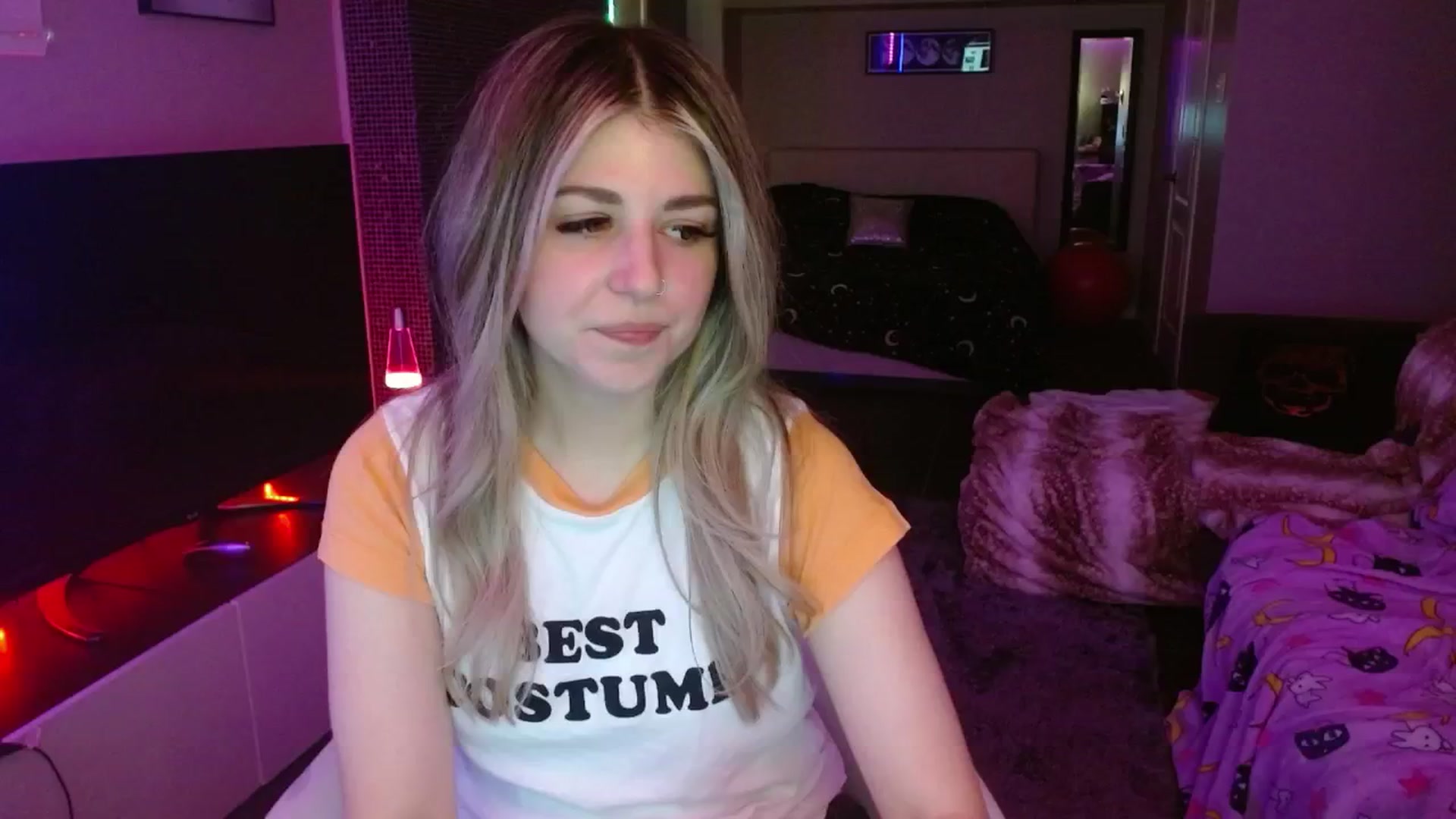 Gallery image thumbnail from Serafina's myfreecams stream on, 08/02/2024, 03:32 image 11 of 20