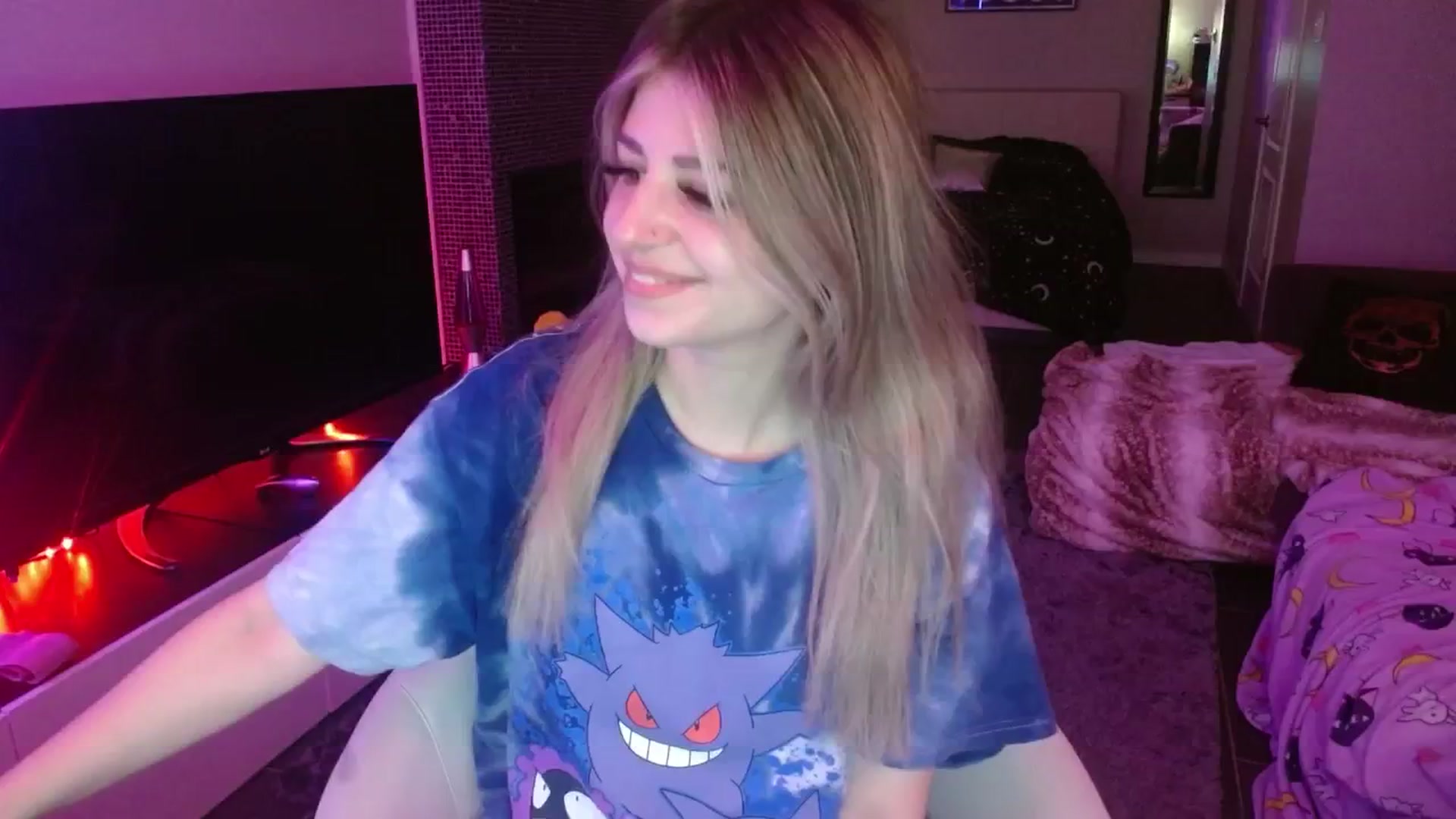 Gallery image thumbnail from Serafina's myfreecams stream on, 08/04/2024, 03:31 image 8 of 20