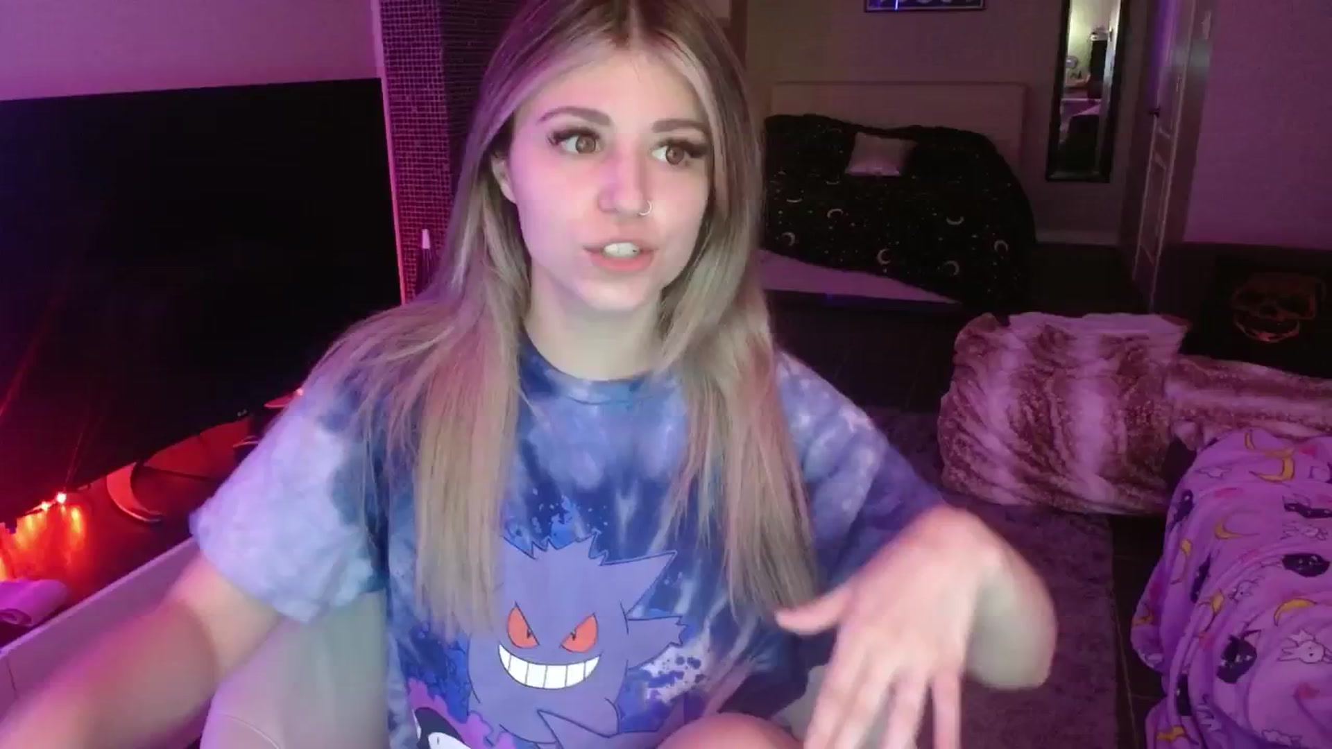 Gallery image thumbnail from Serafina's myfreecams stream on, 08/04/2024, 03:31 image 1 of 20