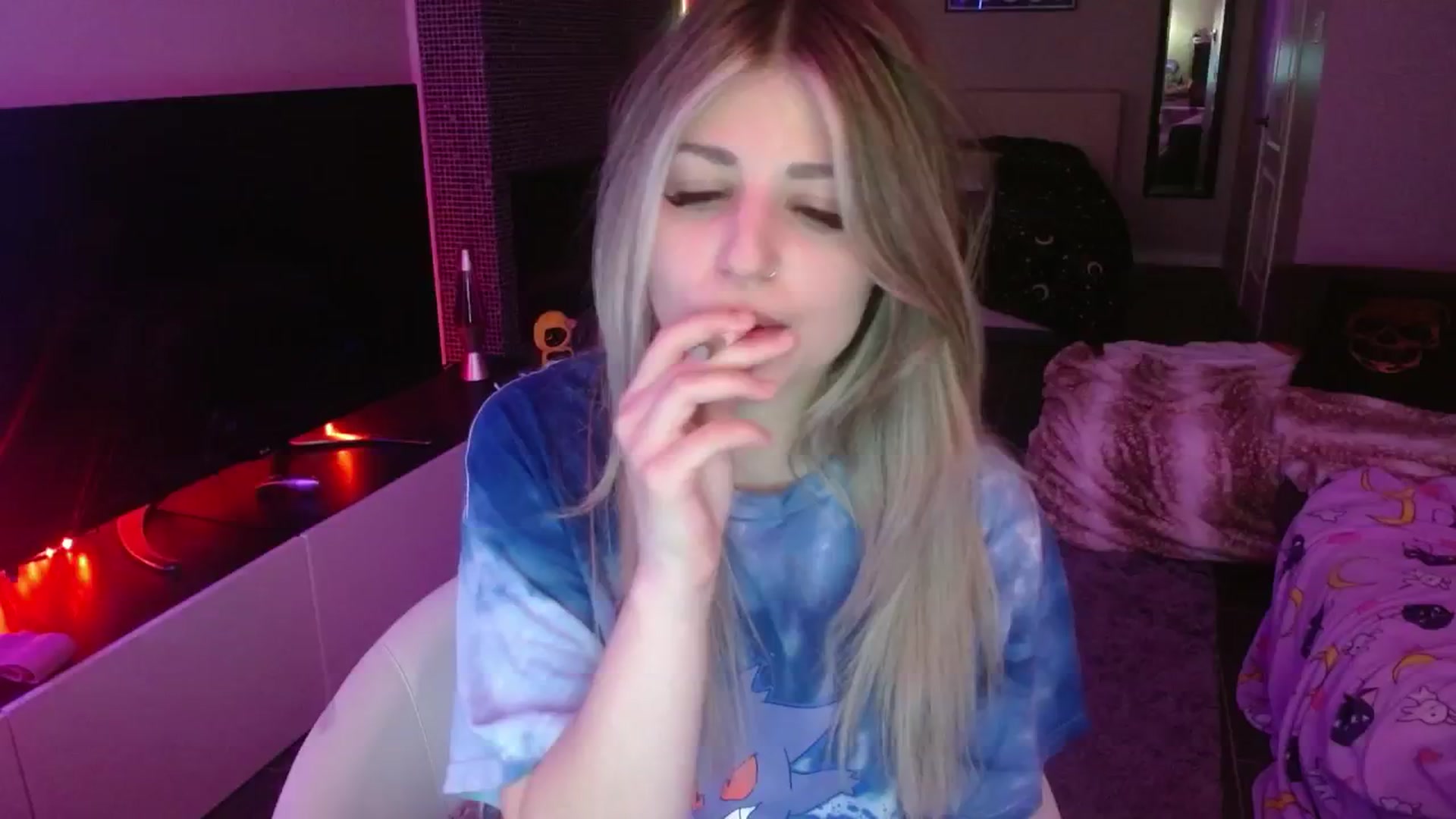 Gallery image thumbnail from Serafina's myfreecams stream on, 08/04/2024, 03:31 image 9 of 20