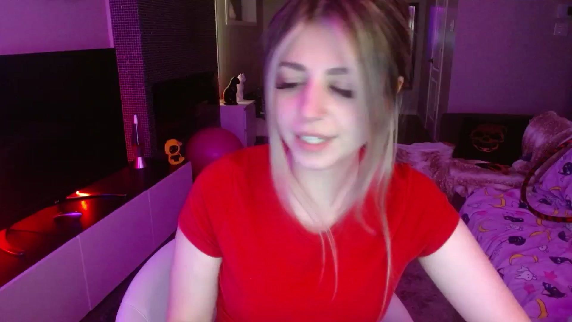 Gallery image thumbnail from Serafina's myfreecams stream on, 08/05/2024, 06:14 image 18 of 20