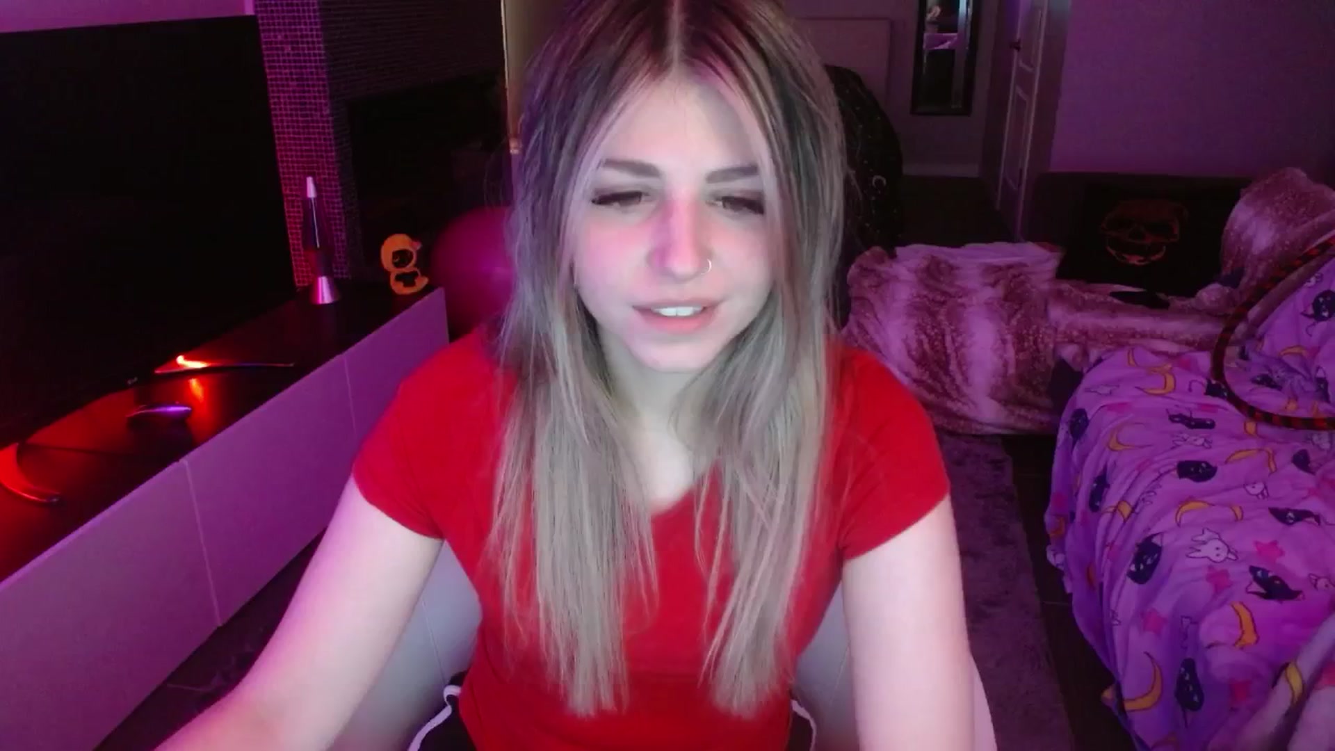 Gallery image thumbnail from Serafina's myfreecams stream on, 08/05/2024, 06:14 image 13 of 20