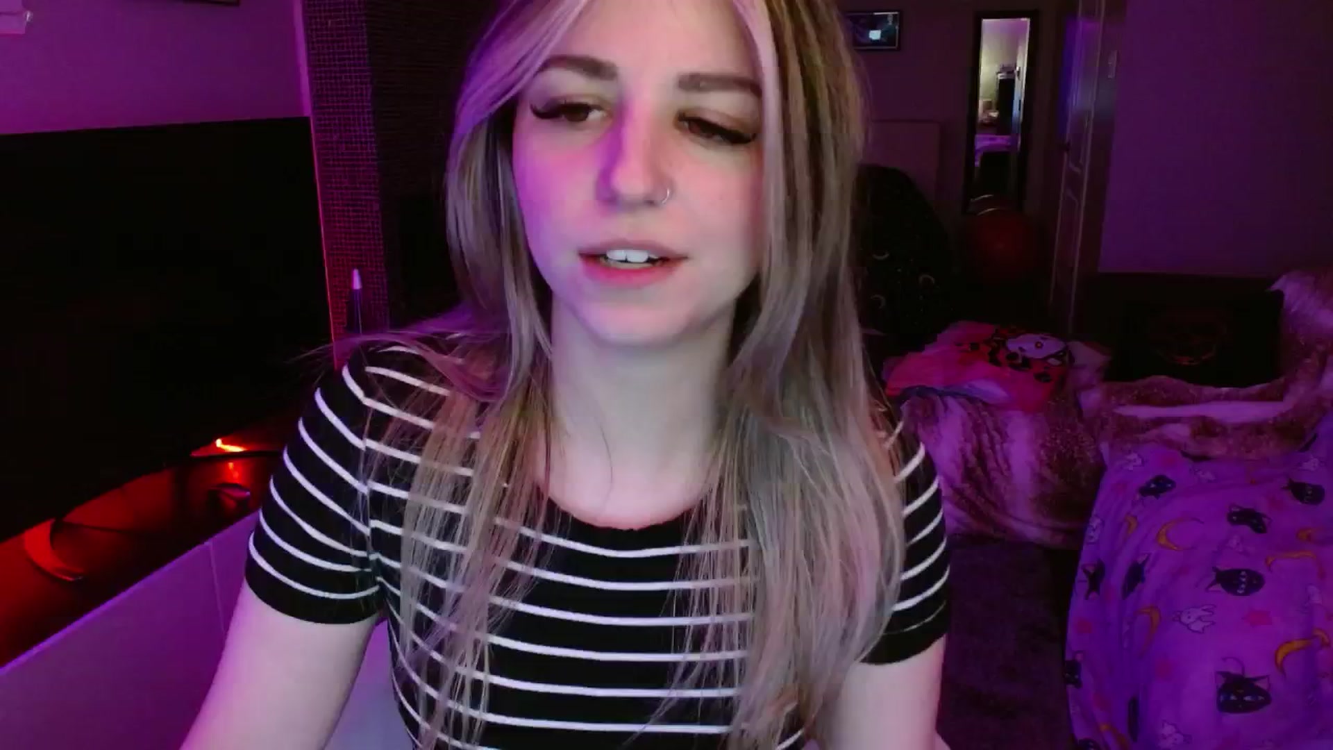 Gallery image thumbnail from Serafina's myfreecams stream on, 08/07/2024, 03:52 image 13 of 20