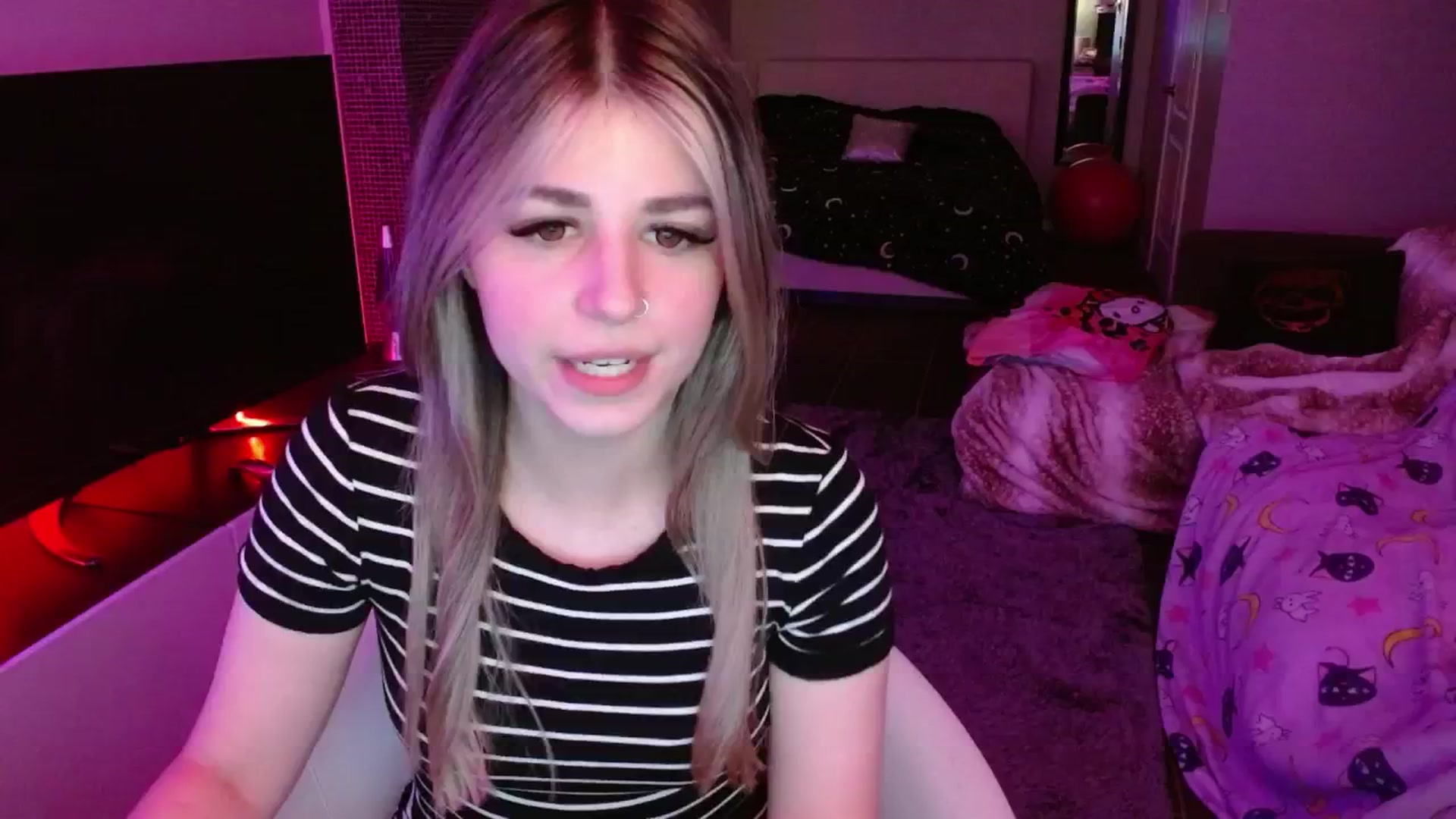 Gallery image thumbnail from Serafina's myfreecams stream on, 08/07/2024, 03:52 image 19 of 20