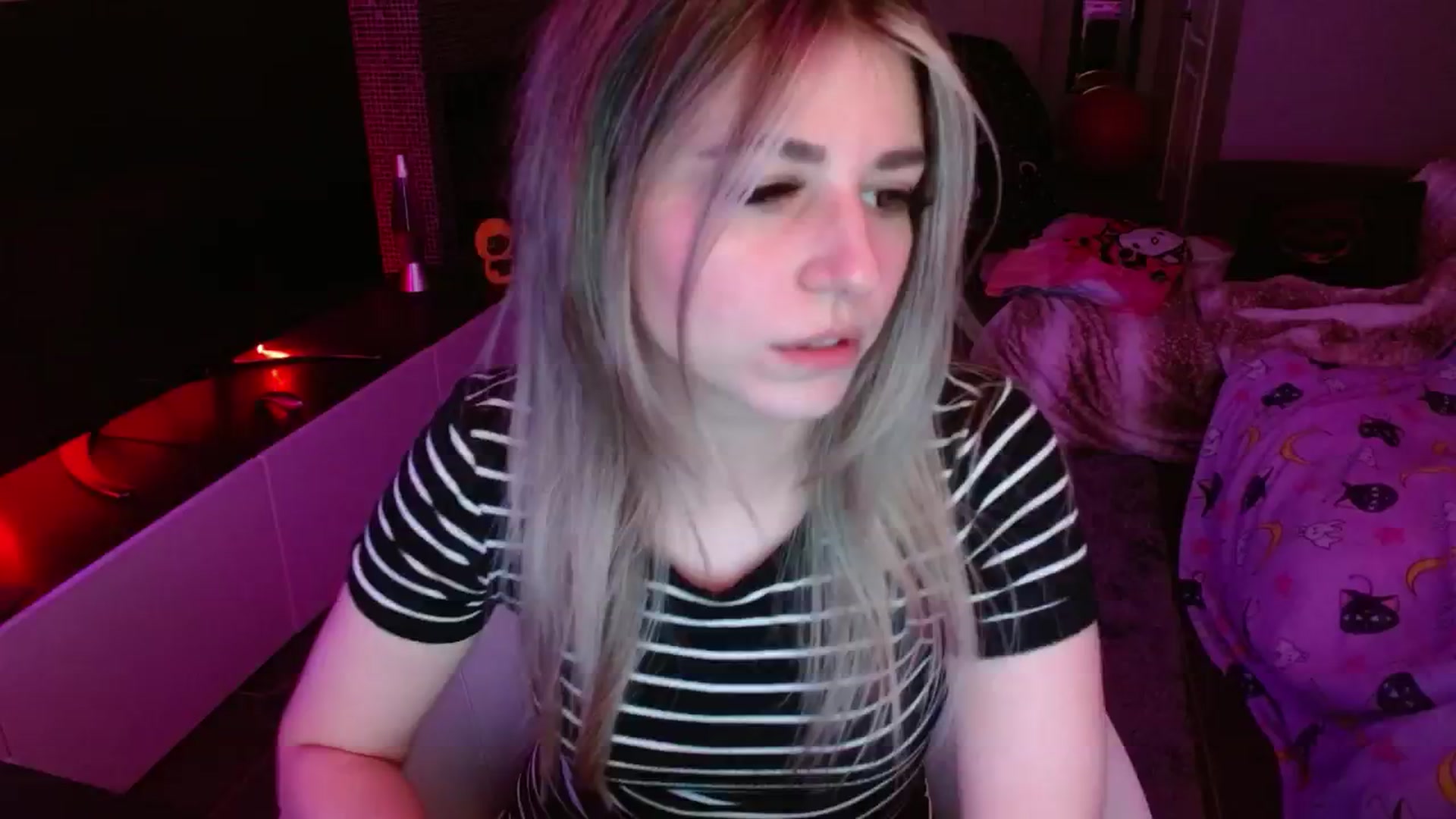Gallery image thumbnail from Serafina's myfreecams stream on, 08/07/2024, 04:15 image 10 of 20