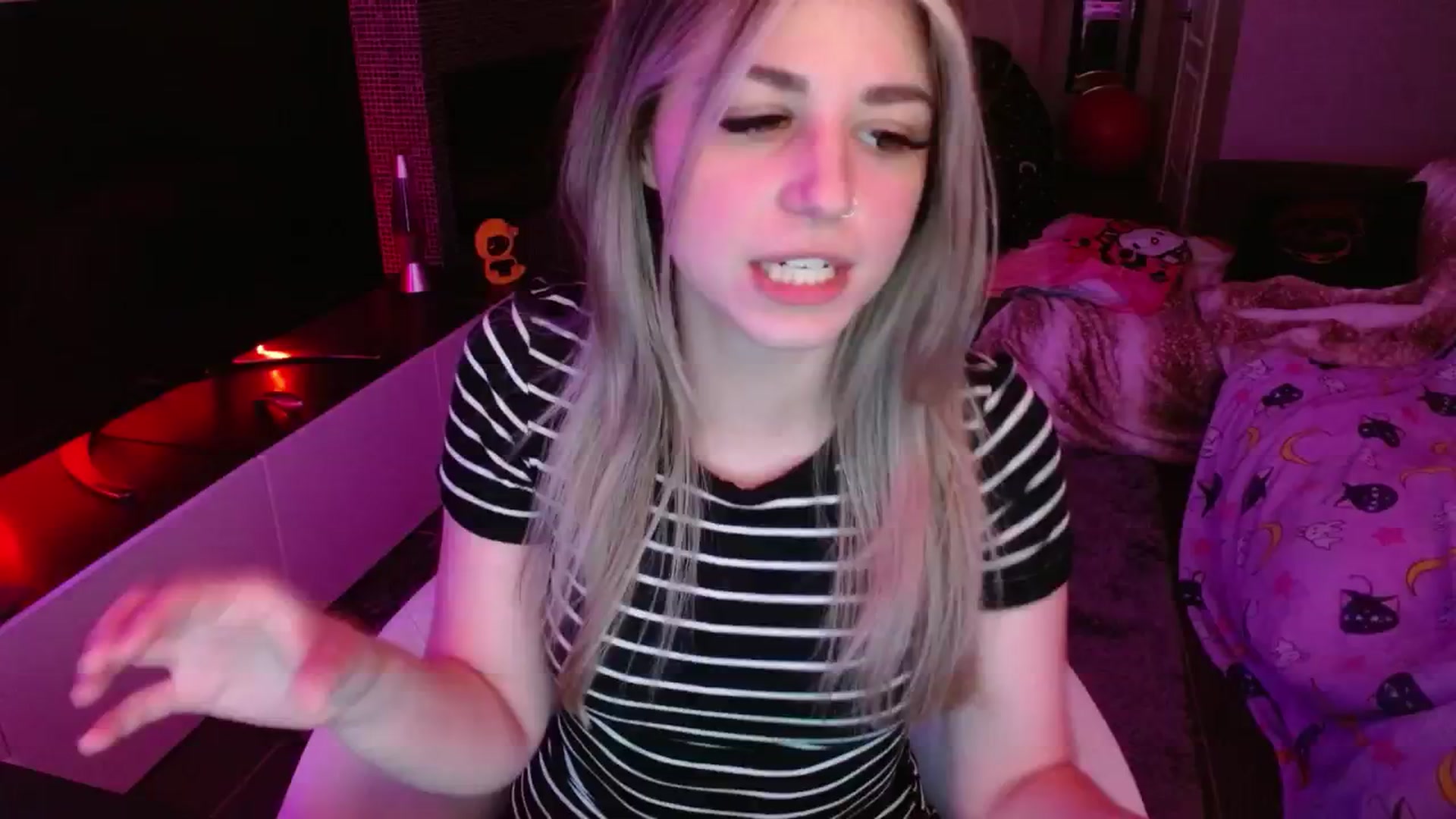 Gallery image thumbnail from Serafina's myfreecams stream on, 08/07/2024, 04:15 image 13 of 20