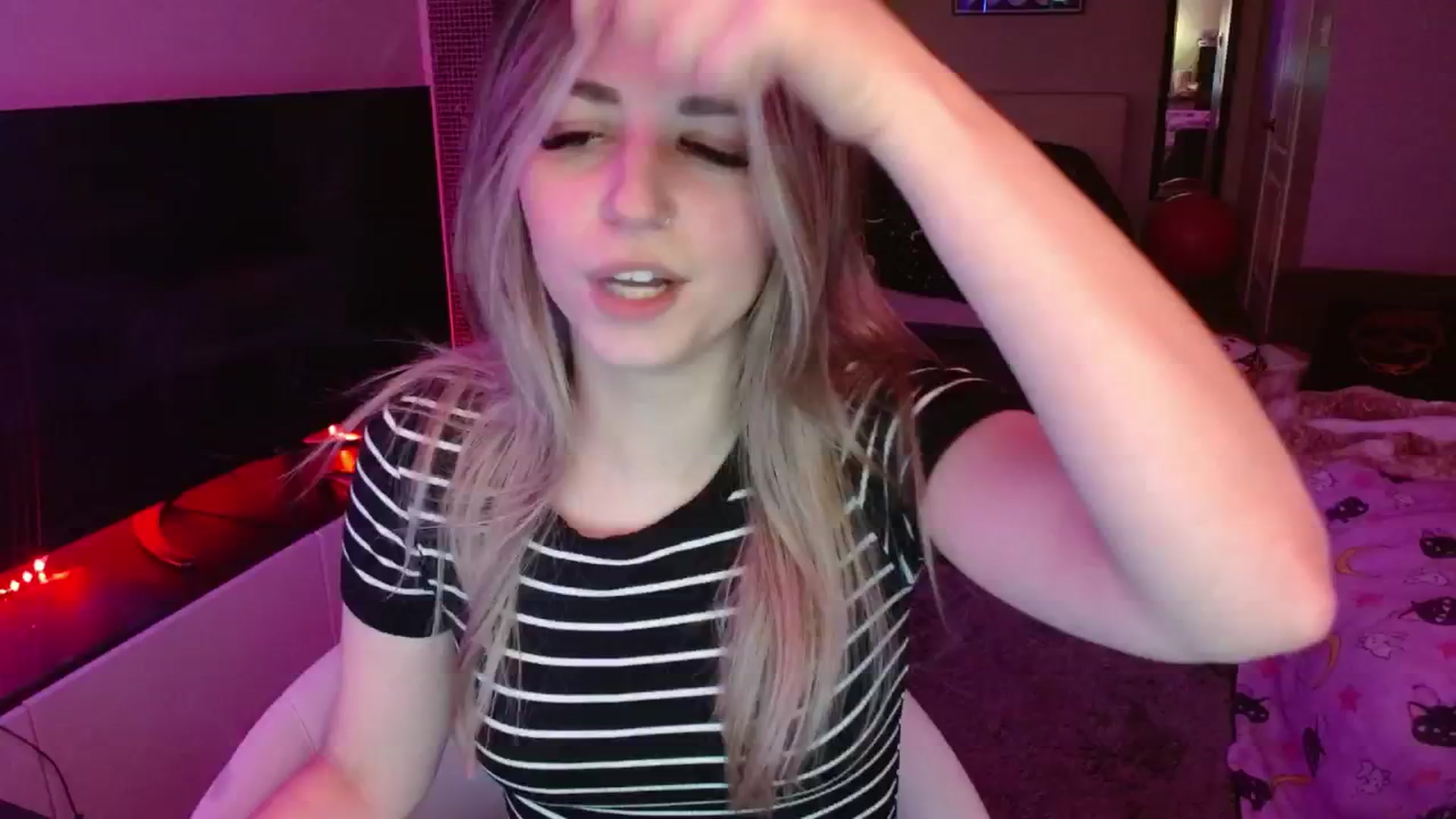 Gallery image thumbnail from Serafina's myfreecams stream on, 08/07/2024, 05:43 image 3 of 20