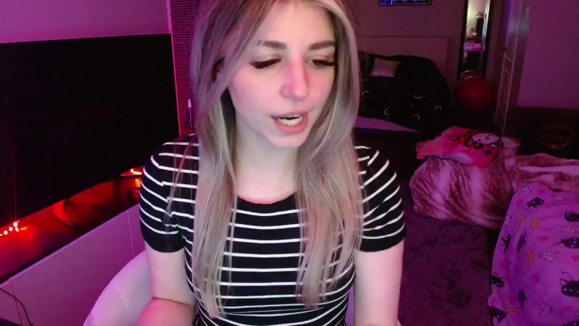 Gallery image thumbnail from Serafina's myfreecams stream on, 08/07/2024, 05:43 image 7 of 20