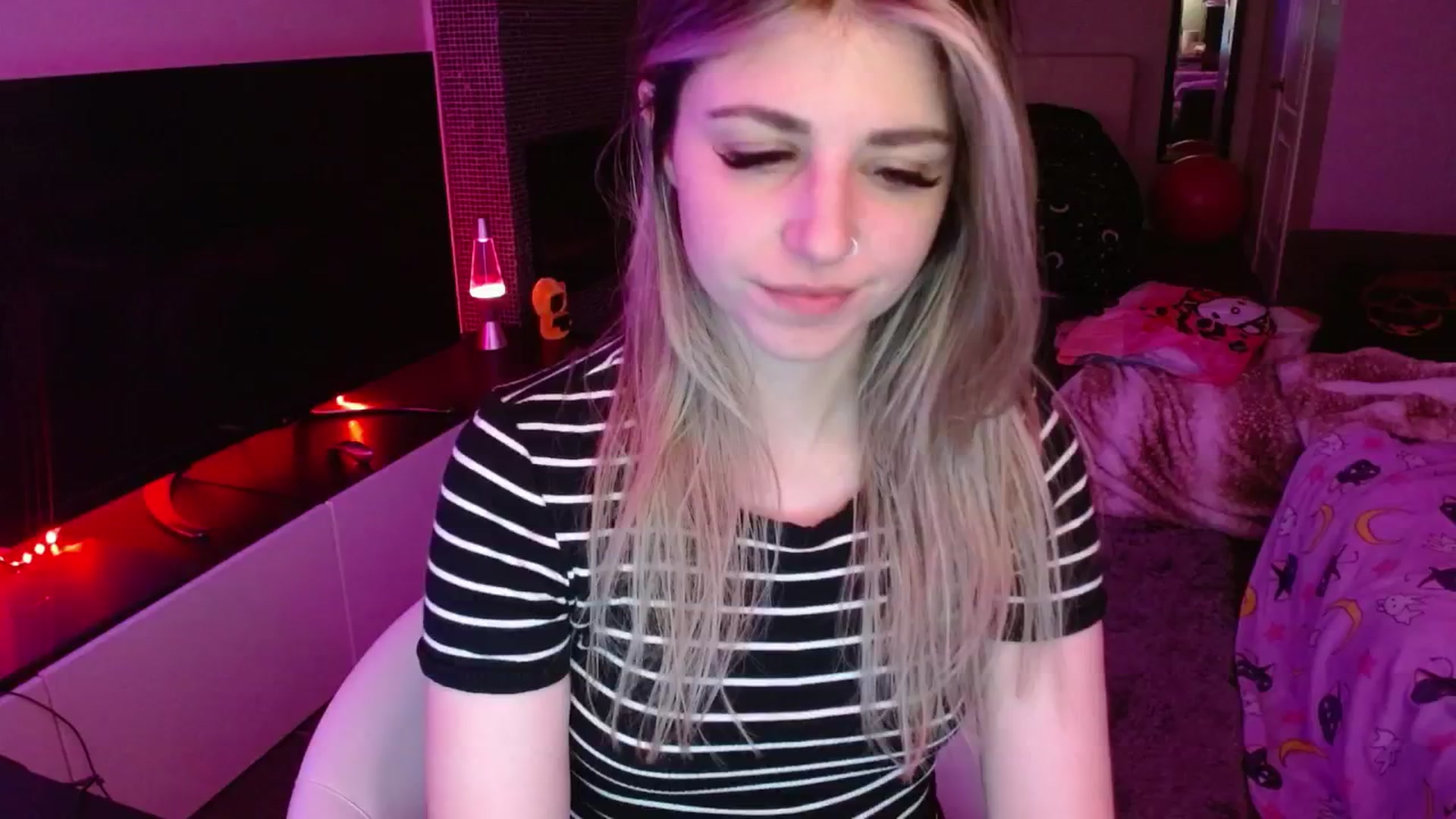 Gallery image thumbnail from Serafina's myfreecams stream on, 08/07/2024, 07:09 image 3 of 20