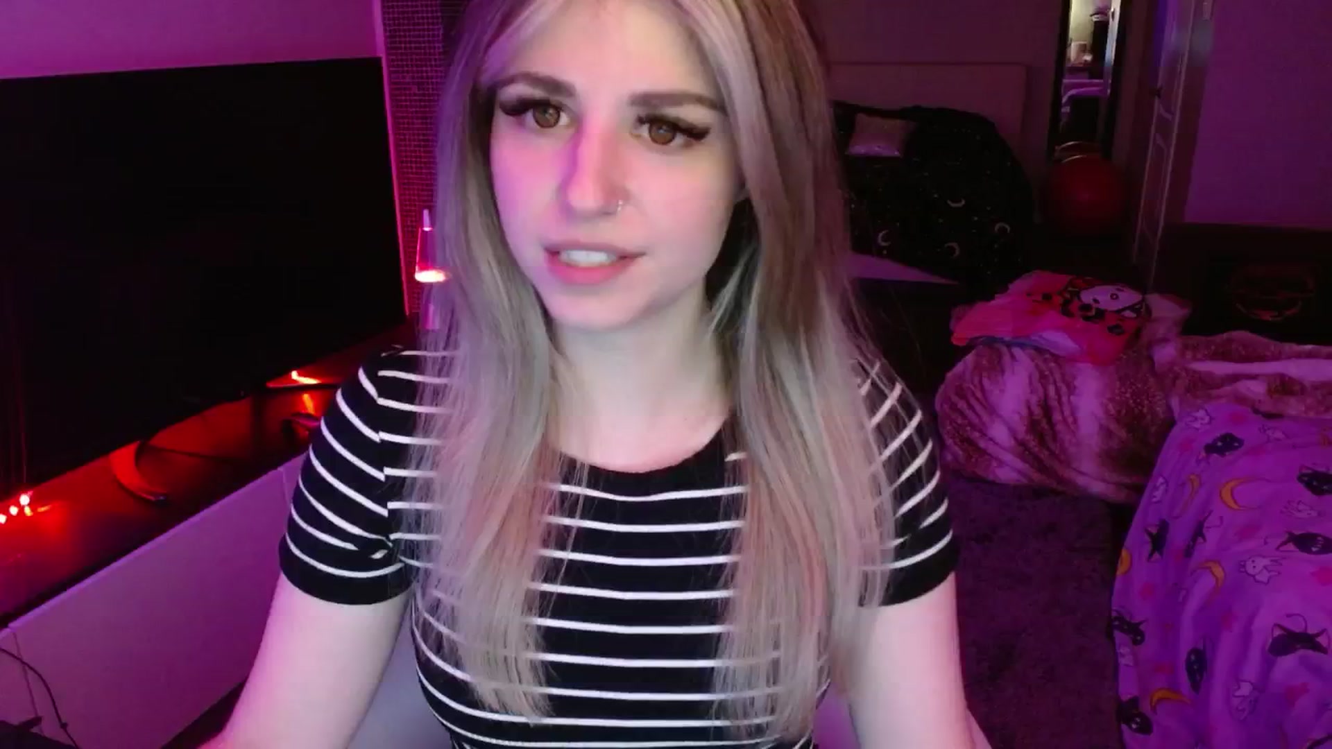 Gallery image thumbnail from Serafina's myfreecams stream on, 08/07/2024, 07:09 image 6 of 20