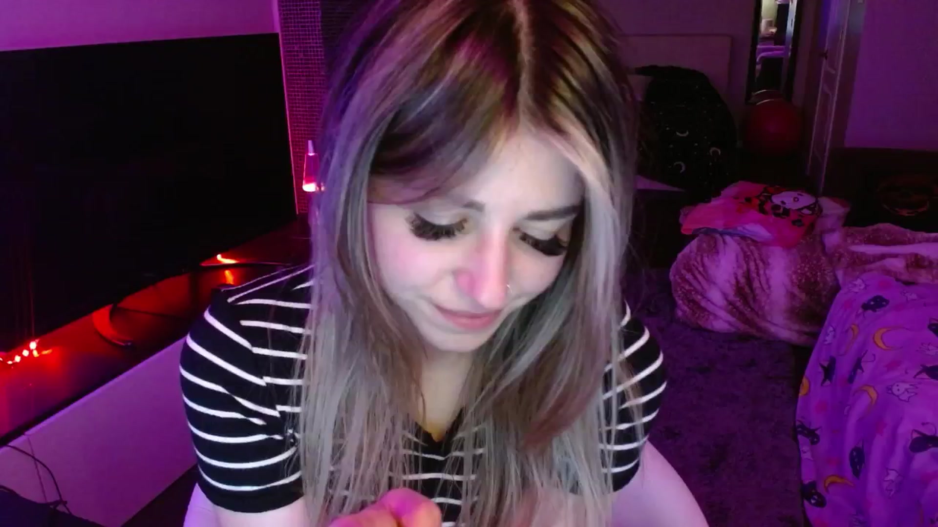 Gallery image thumbnail from Serafina's myfreecams stream on, 08/07/2024, 07:09 image 4 of 20