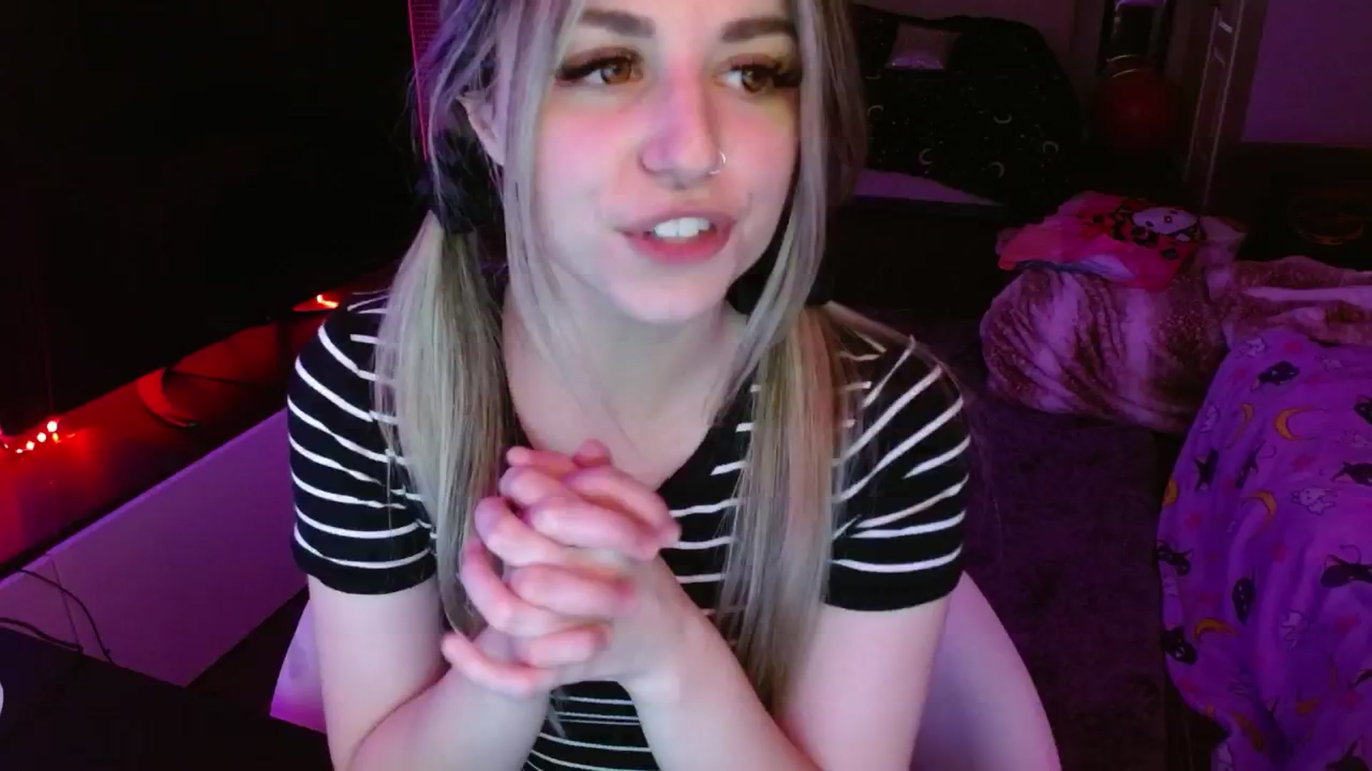 Gallery image thumbnail from Serafina's myfreecams stream on, 08/07/2024, 07:09 image 16 of 20