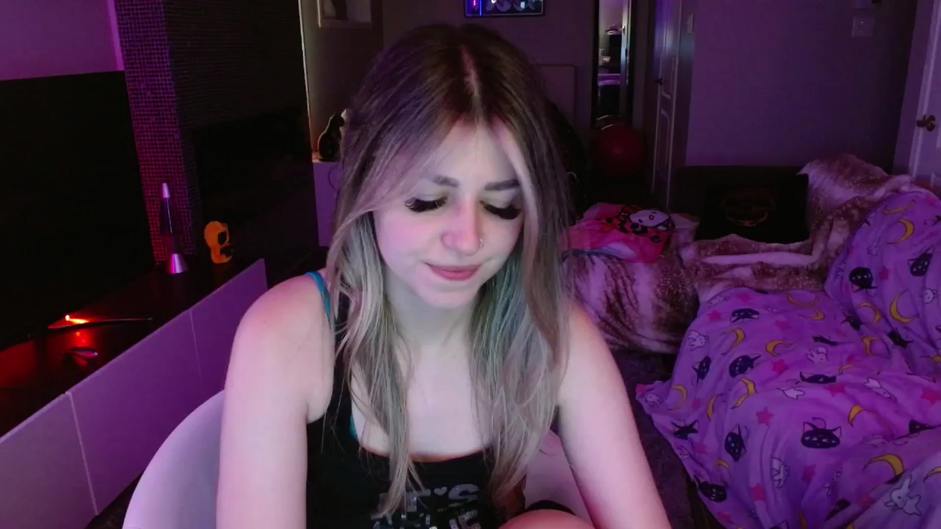 Gallery image thumbnail from Serafina's myfreecams stream on, 08/08/2024, 05:37 image 3 of 20