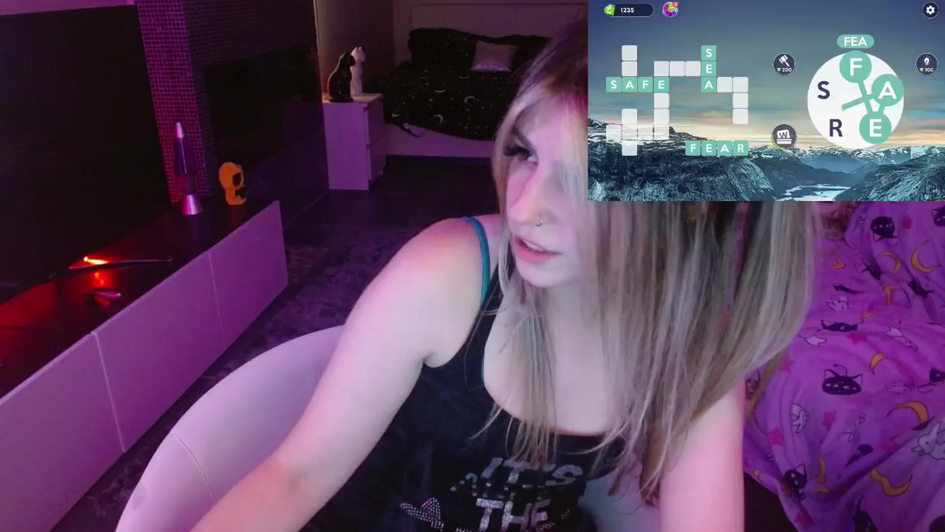 Gallery image thumbnail from Serafina's myfreecams stream on, 08/08/2024, 07:33 image 11 of 20