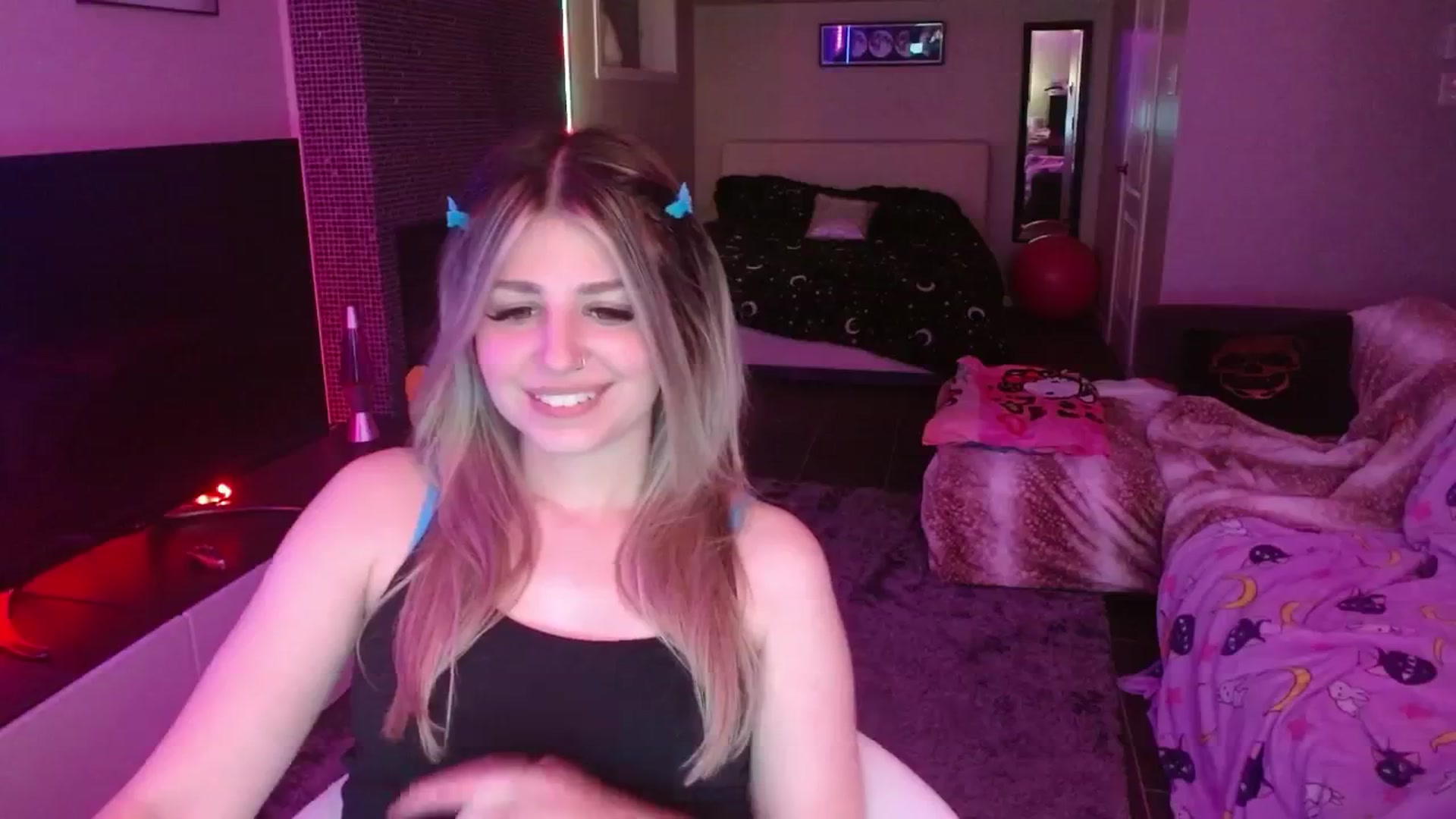Gallery image thumbnail from Serafina's myfreecams stream on, 08/09/2024, 05:26 image 12 of 20