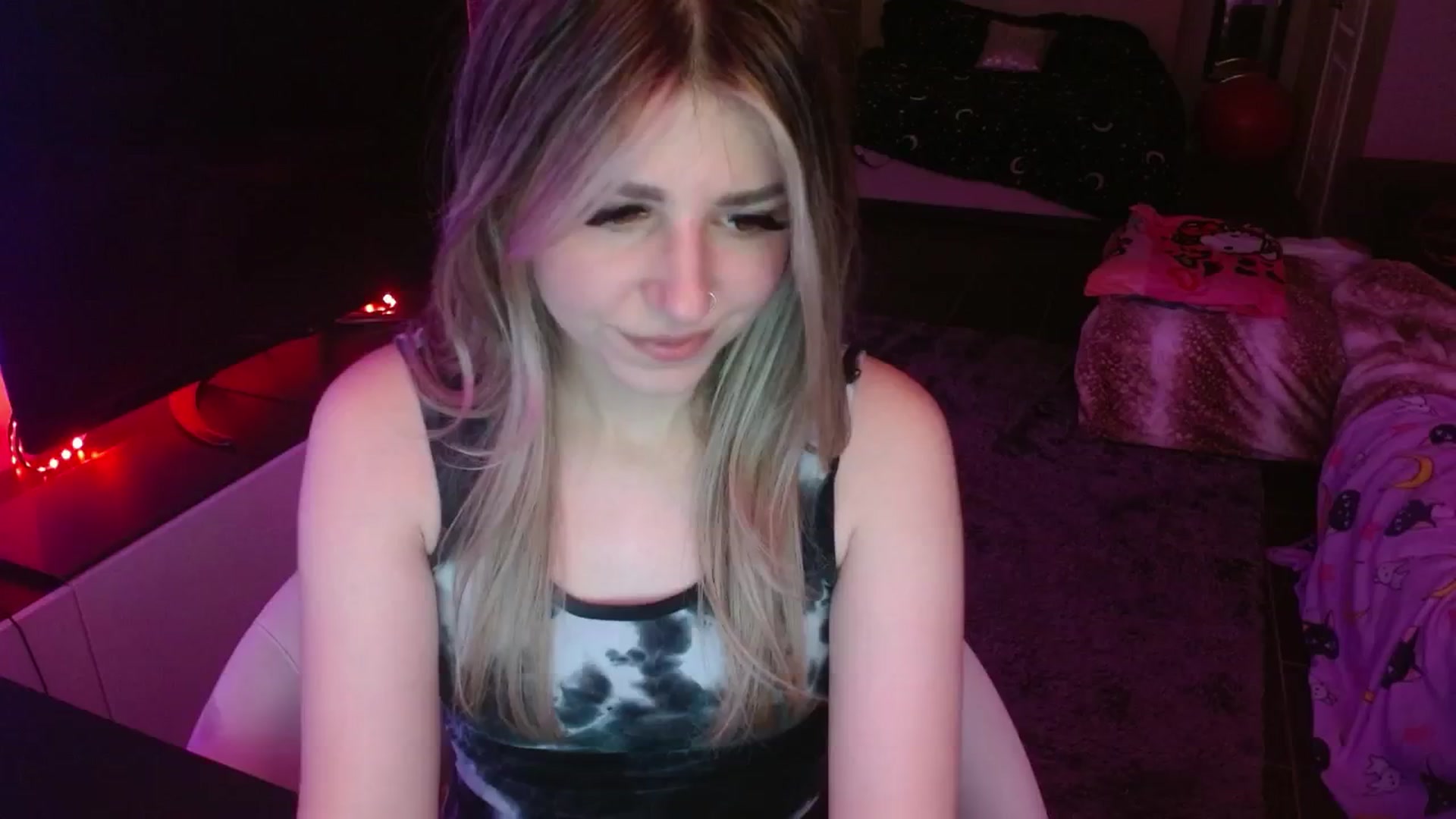 Gallery image thumbnail from Serafina's myfreecams stream on, 08/09/2024, 05:26 image 20 of 20