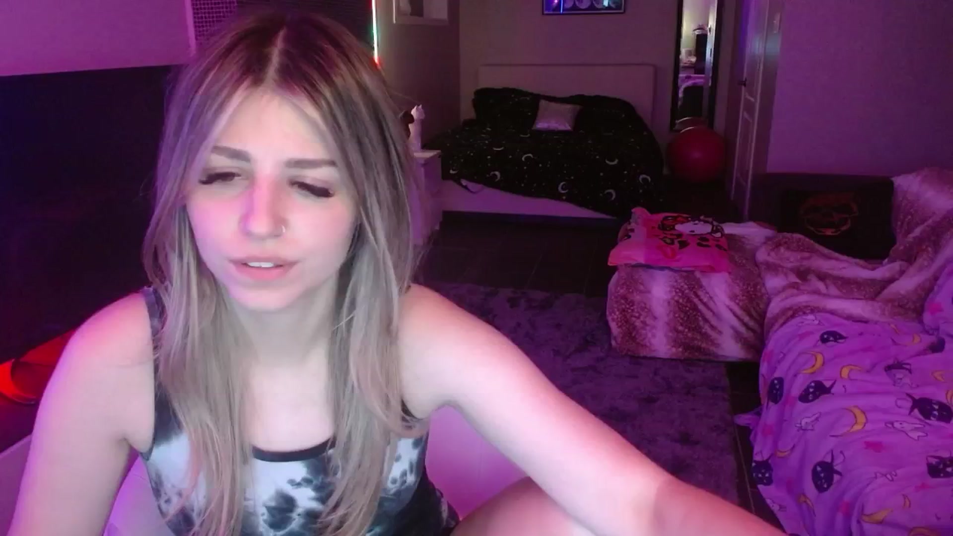 Gallery image thumbnail from Serafina's myfreecams stream on, 08/09/2024, 07:01 image 9 of 20