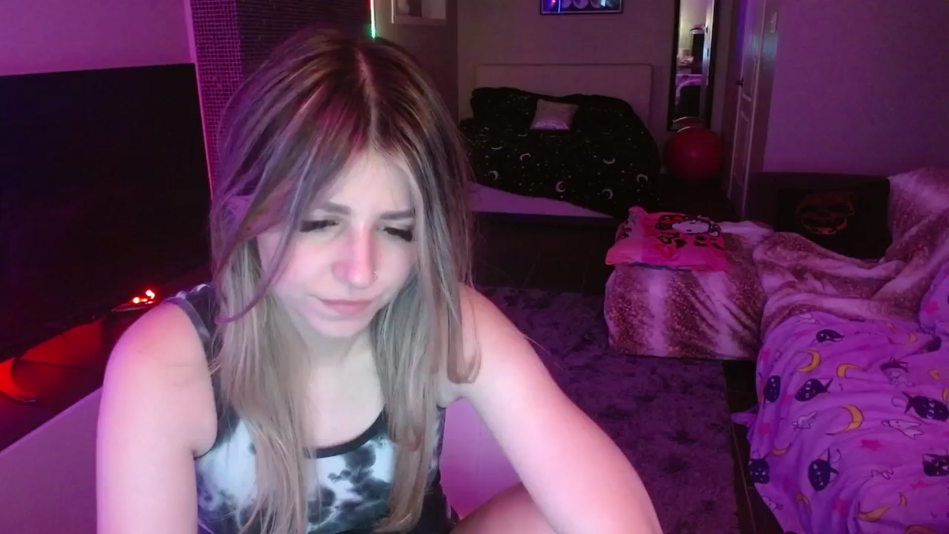 Gallery image thumbnail from Serafina's myfreecams stream on, 08/09/2024, 07:01 image 5 of 20