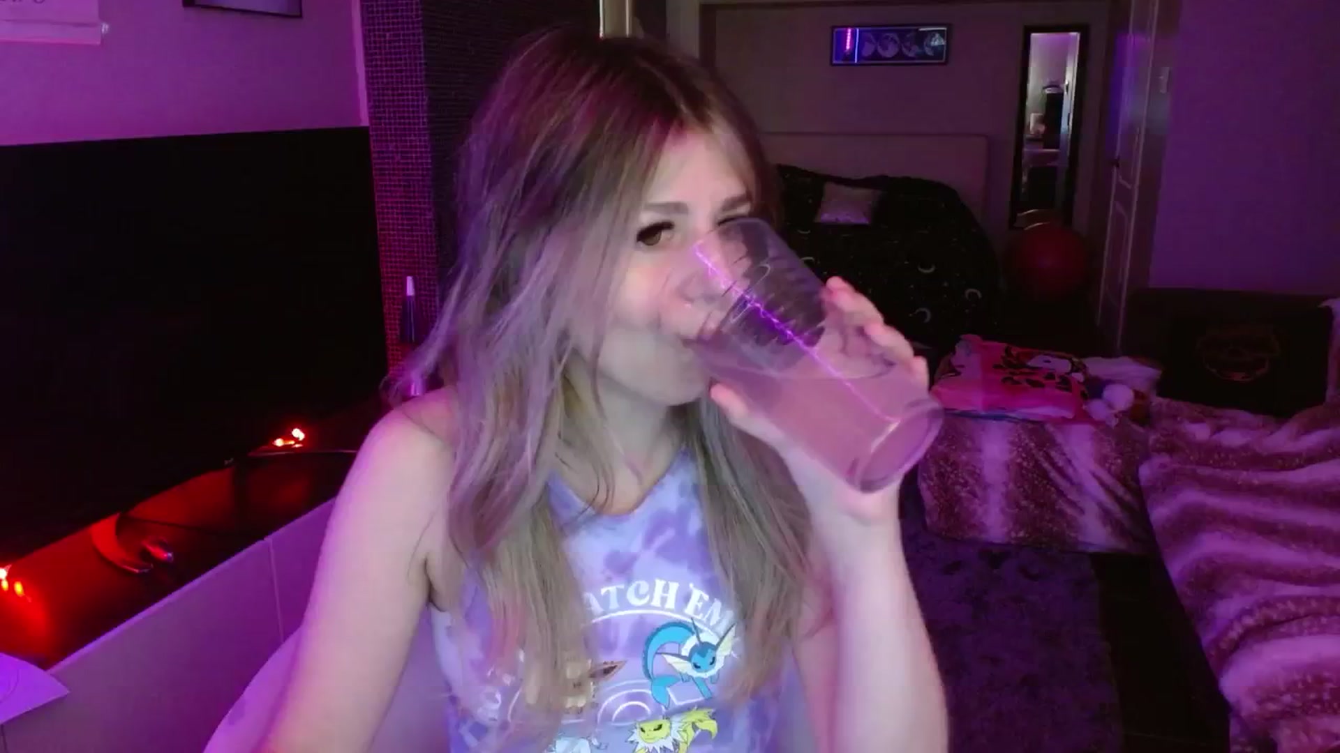 Gallery image thumbnail from Serafina's myfreecams stream on, 08/11/2024, 02:44 image 7 of 20