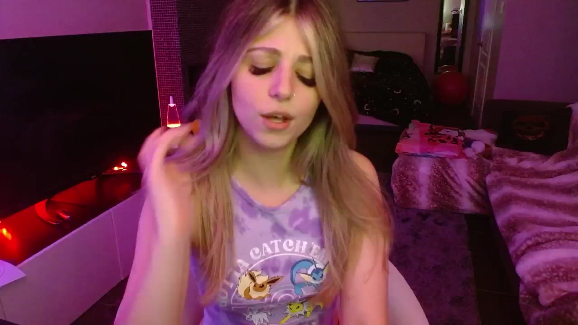 Gallery image thumbnail from Serafina's myfreecams stream on, 08/11/2024, 02:44 image 13 of 20