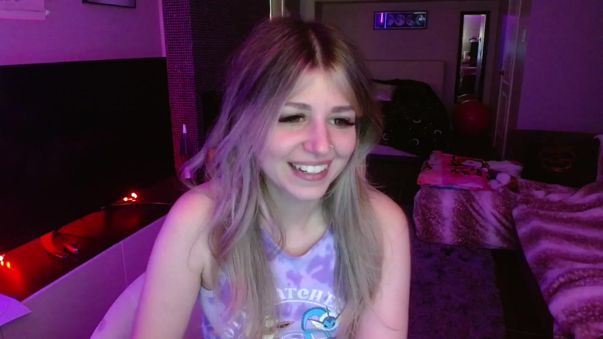 Gallery image thumbnail from Serafina's myfreecams stream on, 08/11/2024, 02:44 image 6 of 20
