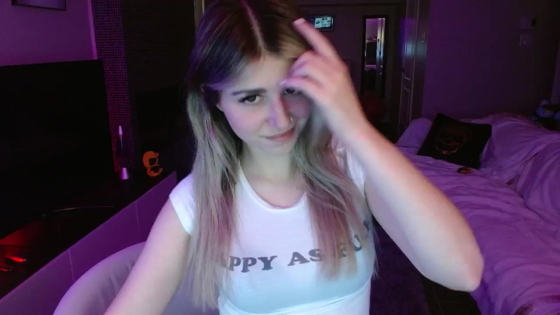 Gallery image thumbnail from Serafina's myfreecams stream on, 08/22/2024, 03:51 image 8 of 20