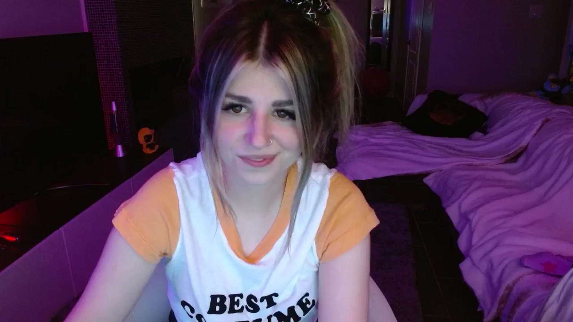 Gallery image thumbnail from Serafina's myfreecams stream on, 08/22/2024, 06:02 image 2 of 20