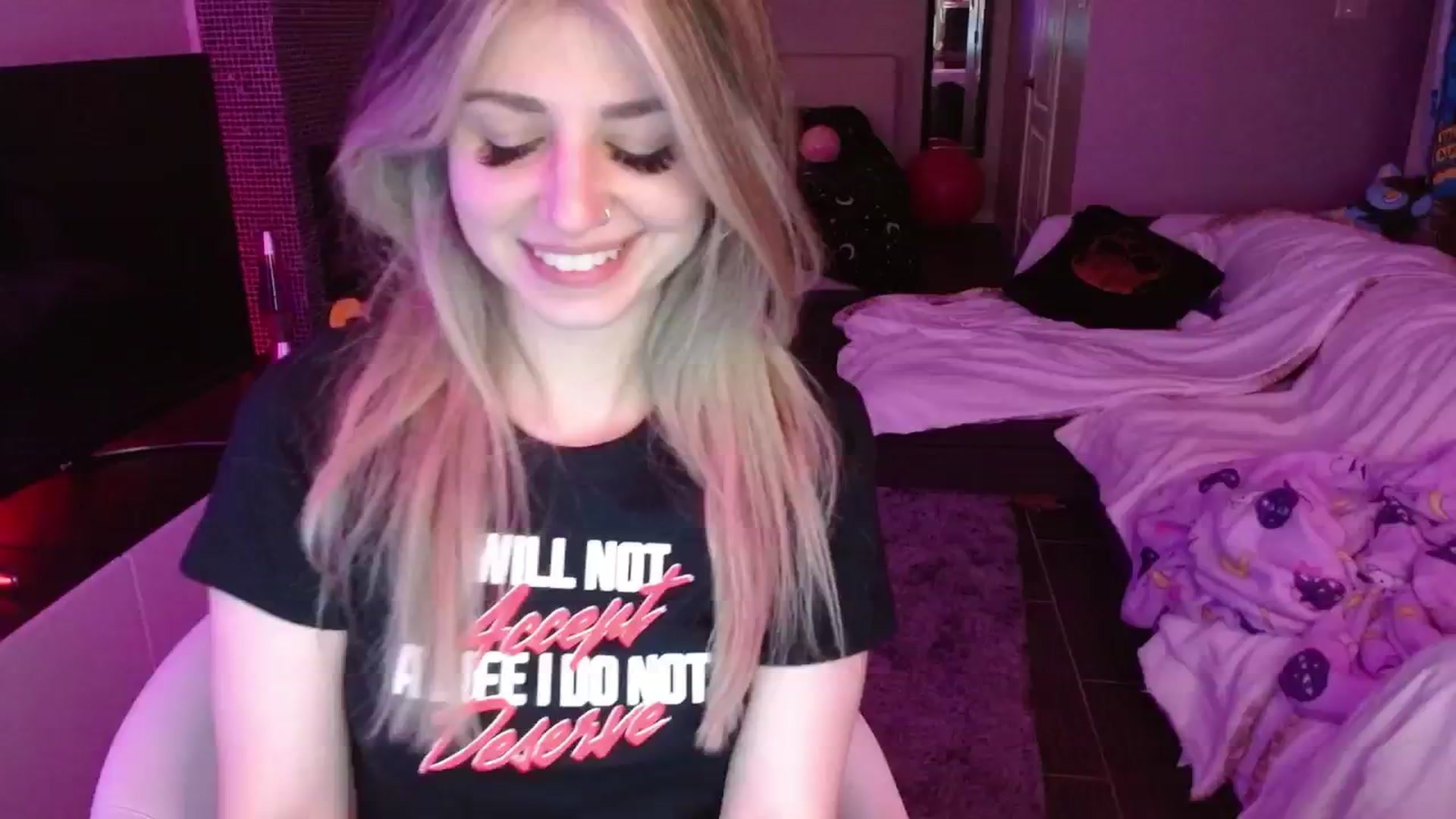 Gallery image thumbnail from Serafina's myfreecams stream on, 08/23/2024, 05:49 image 1 of 20