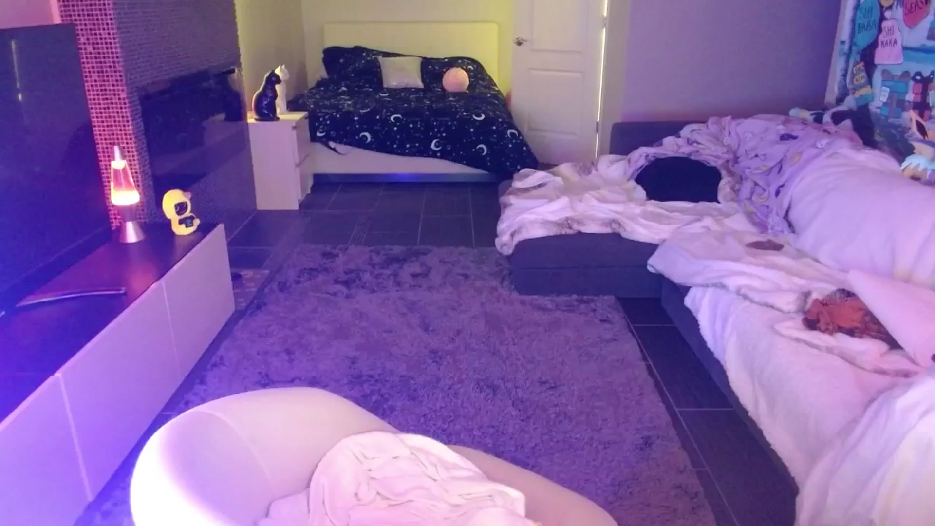 Gallery image thumbnail from Serafina's myfreecams stream on, 08/28/2024, 08:13 image 7 of 20