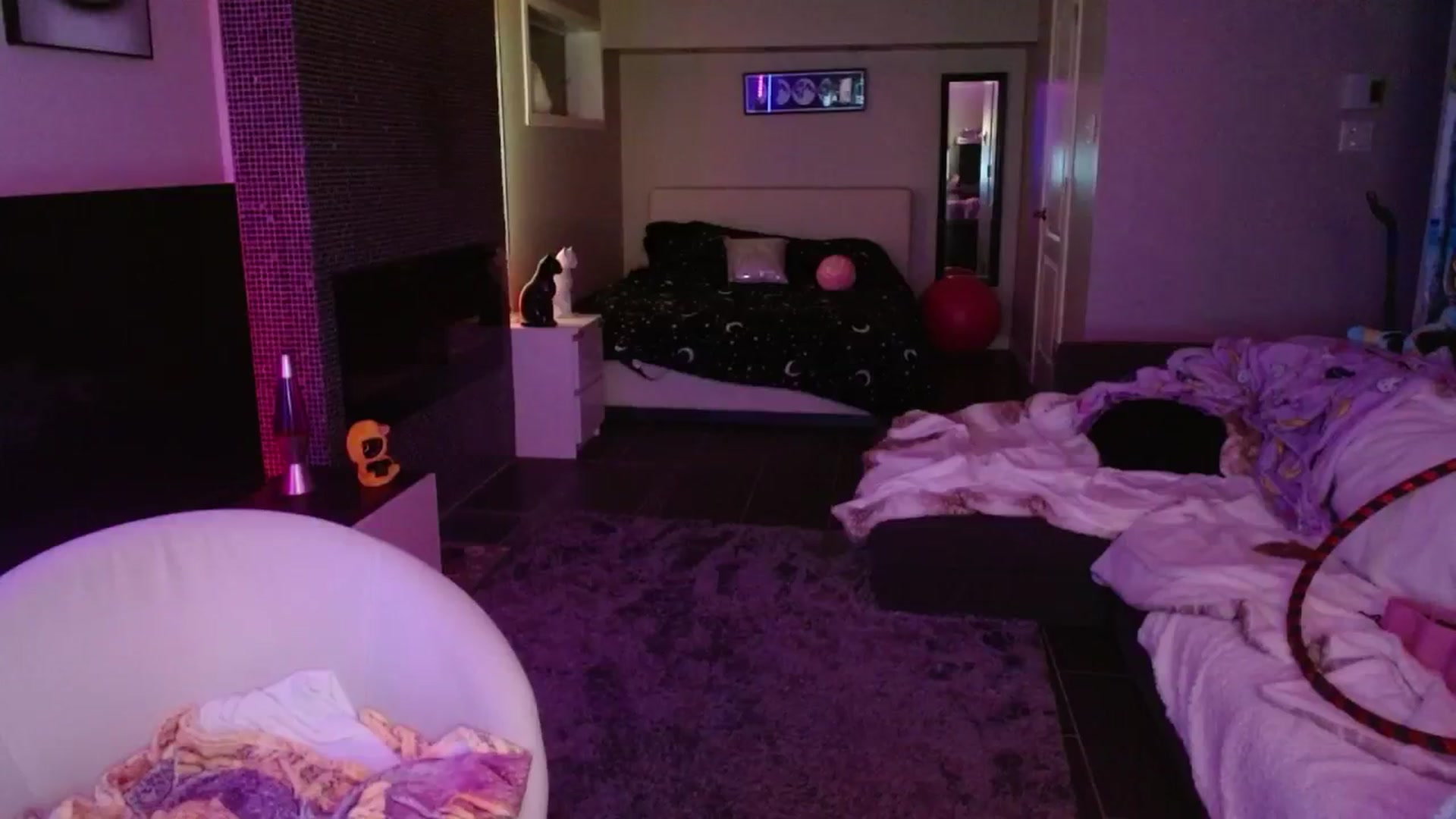 Gallery image thumbnail from Serafina's myfreecams stream on, 08/30/2024, 03:11 image 2 of 20