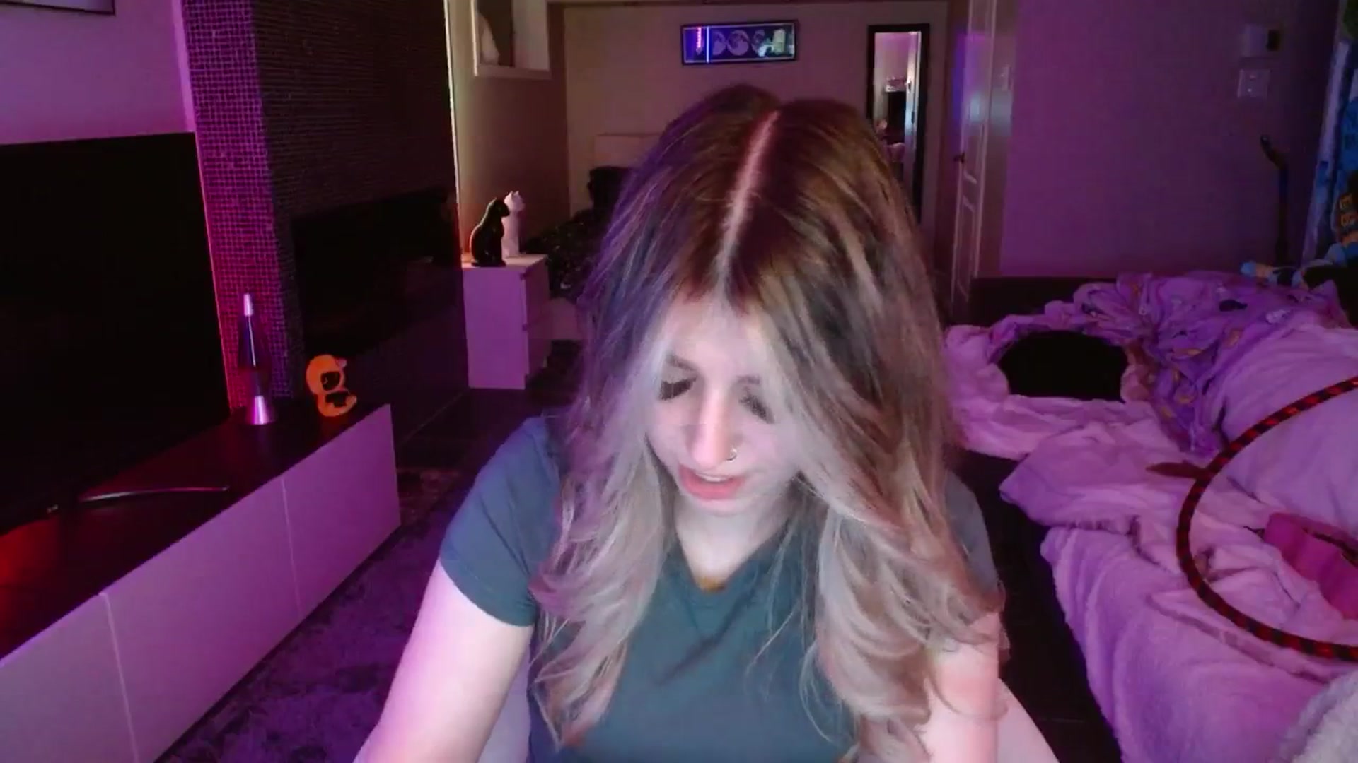 Gallery image thumbnail from Serafina's myfreecams stream on, 08/30/2024, 03:11 image 4 of 20