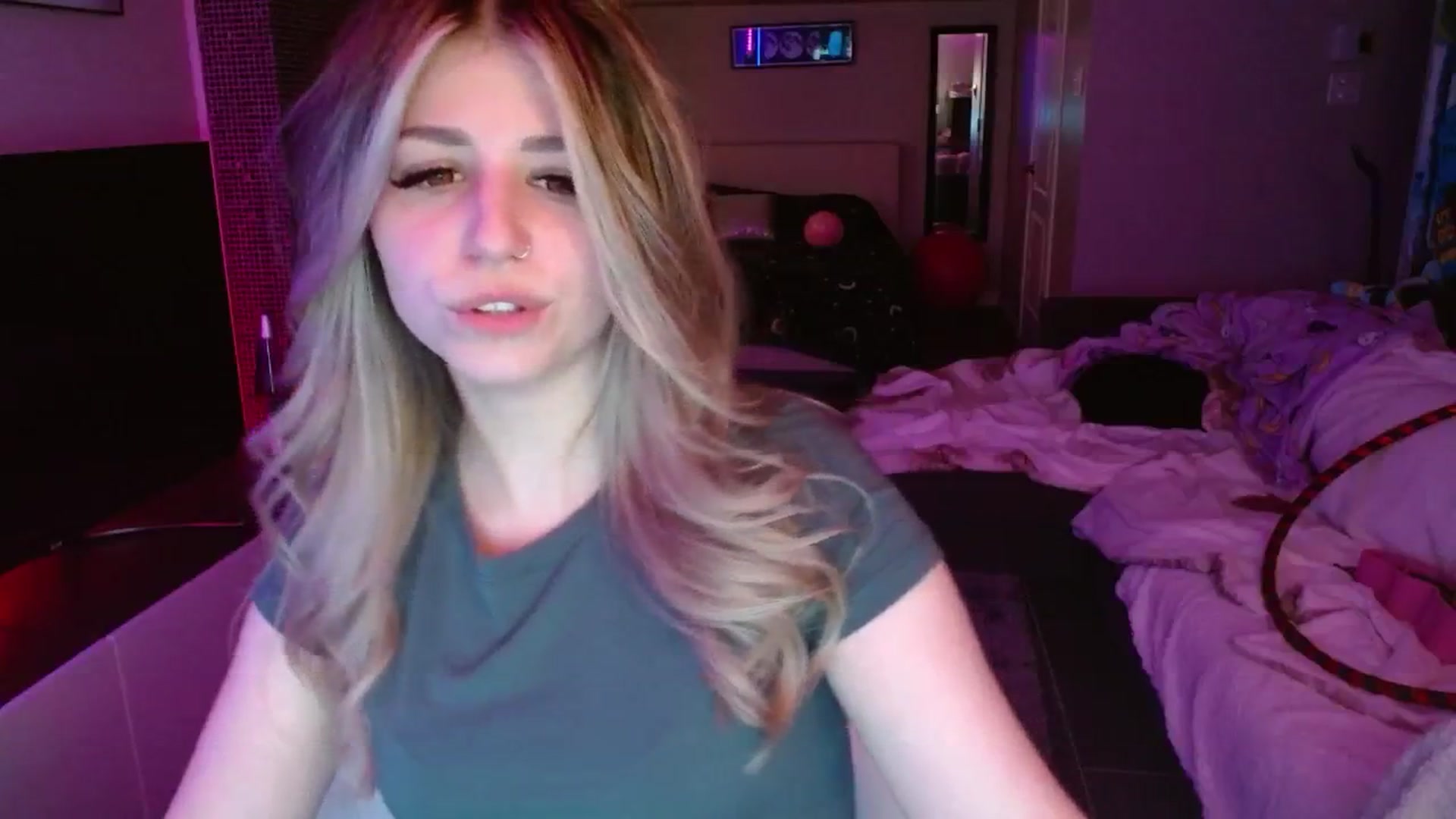 Gallery image thumbnail from Serafina's myfreecams stream on, 08/30/2024, 03:11 image 13 of 20
