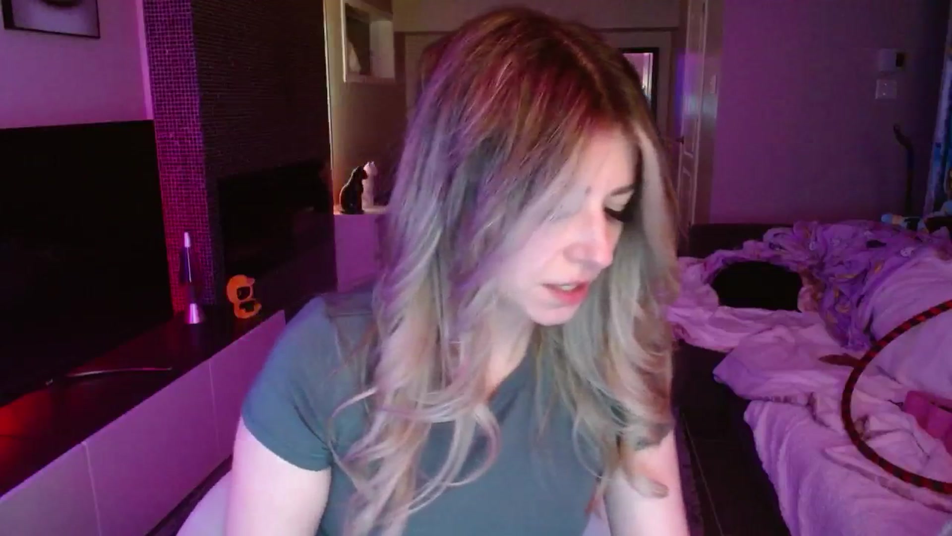 Gallery image thumbnail from Serafina's myfreecams stream on, 08/30/2024, 03:11 image 3 of 20