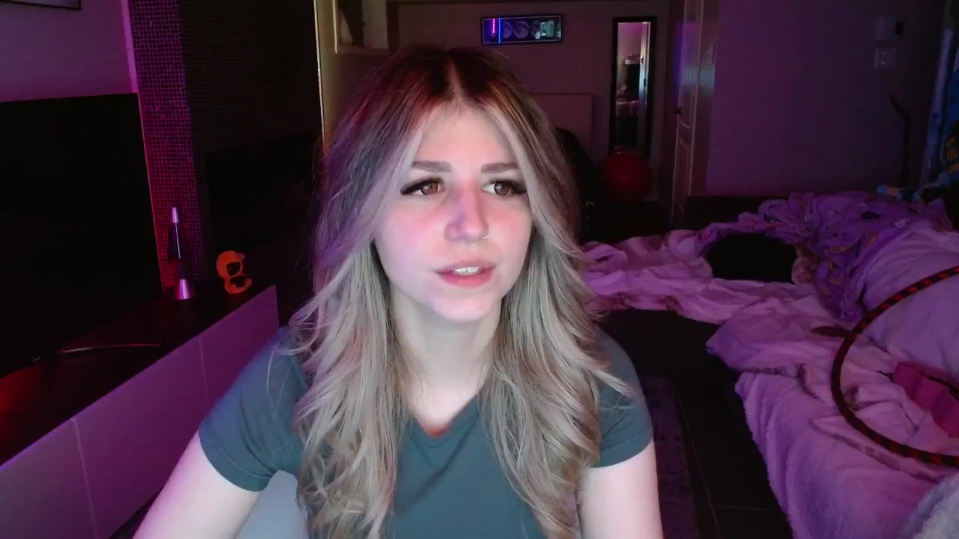 Gallery image thumbnail from Serafina's myfreecams stream on, 08/30/2024, 03:11 image 9 of 20