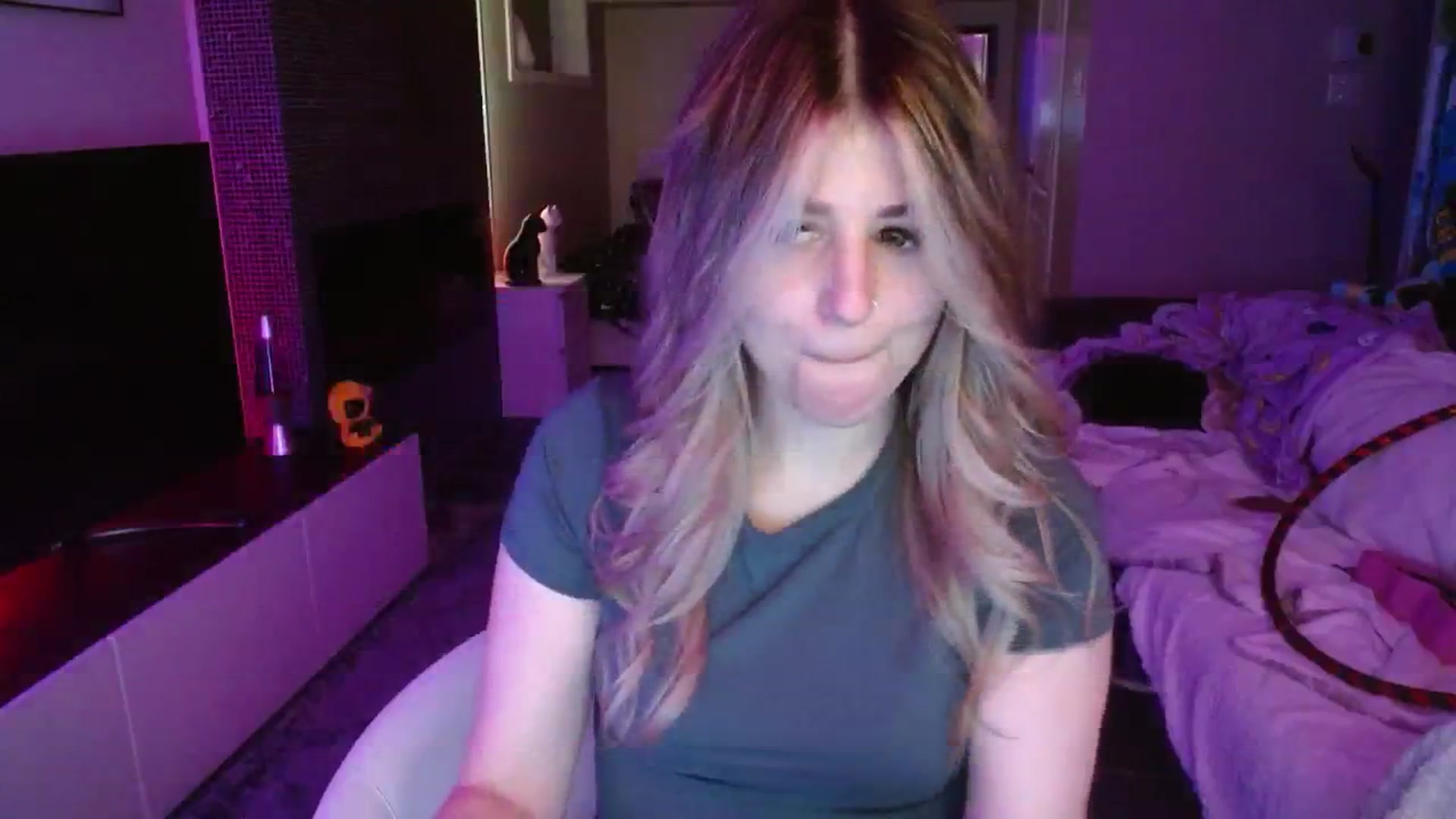 Gallery image thumbnail from Serafina's myfreecams stream on, 08/30/2024, 03:11 image 5 of 20