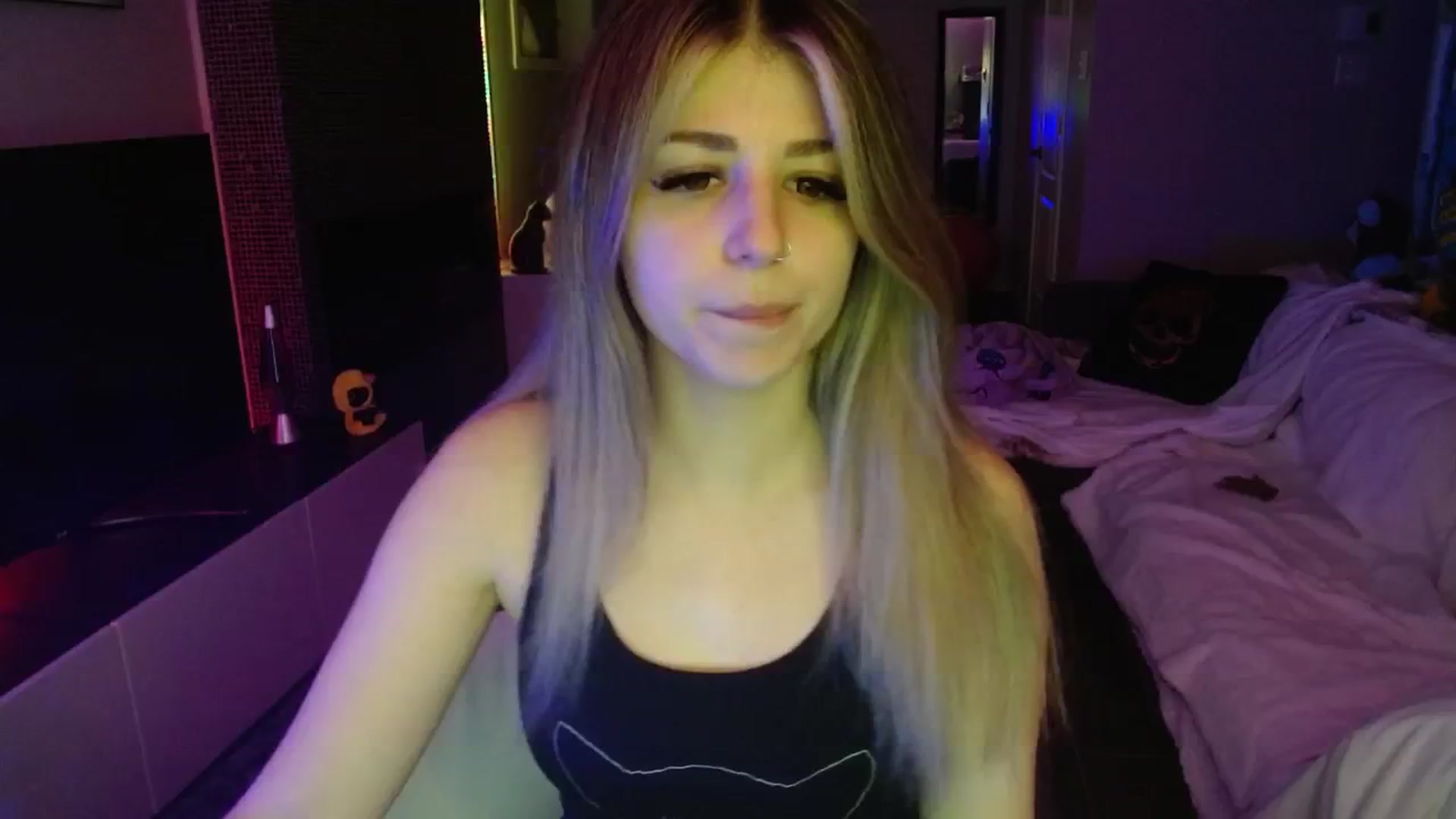Gallery image thumbnail from Serafina's myfreecams stream on, 09/01/2024, 02:45 image 3 of 20