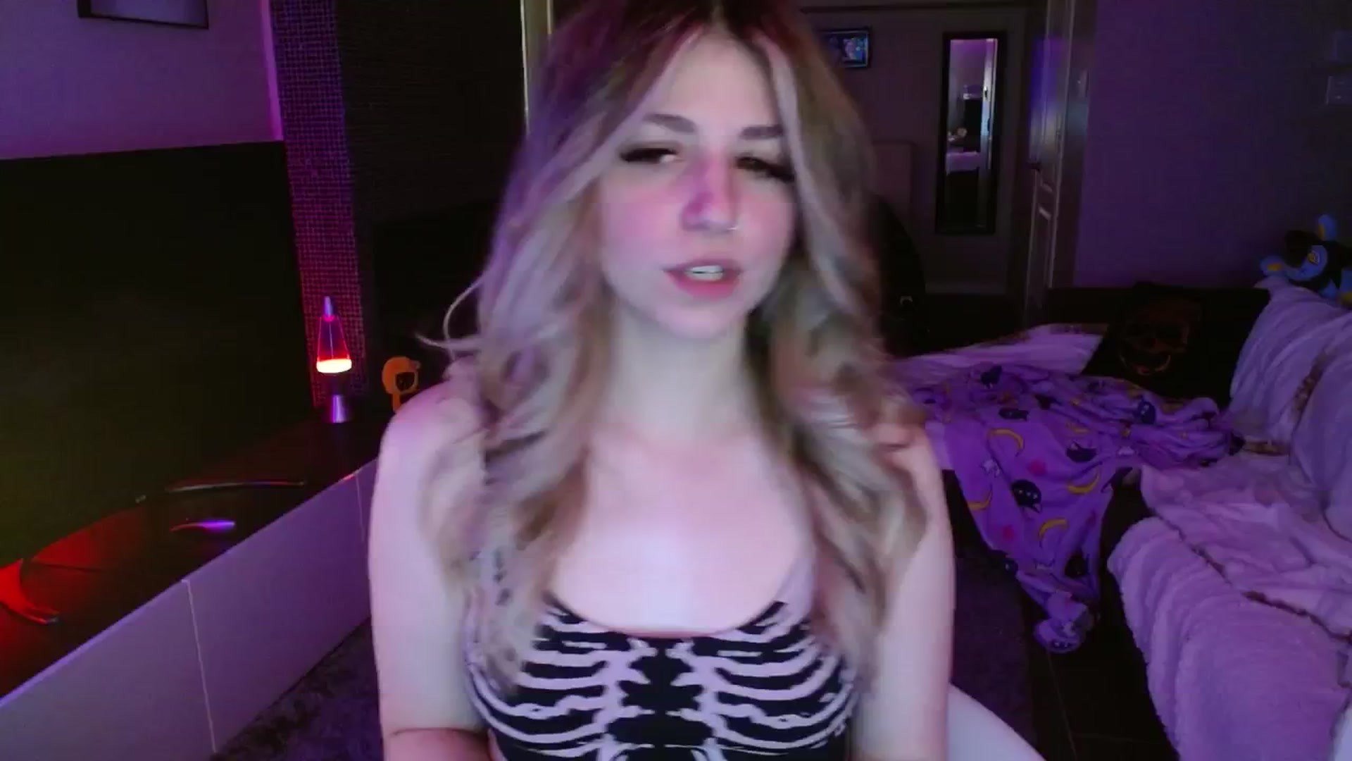 Gallery image thumbnail from Serafina's myfreecams stream on, 09/07/2024, 05:33 image 3 of 20