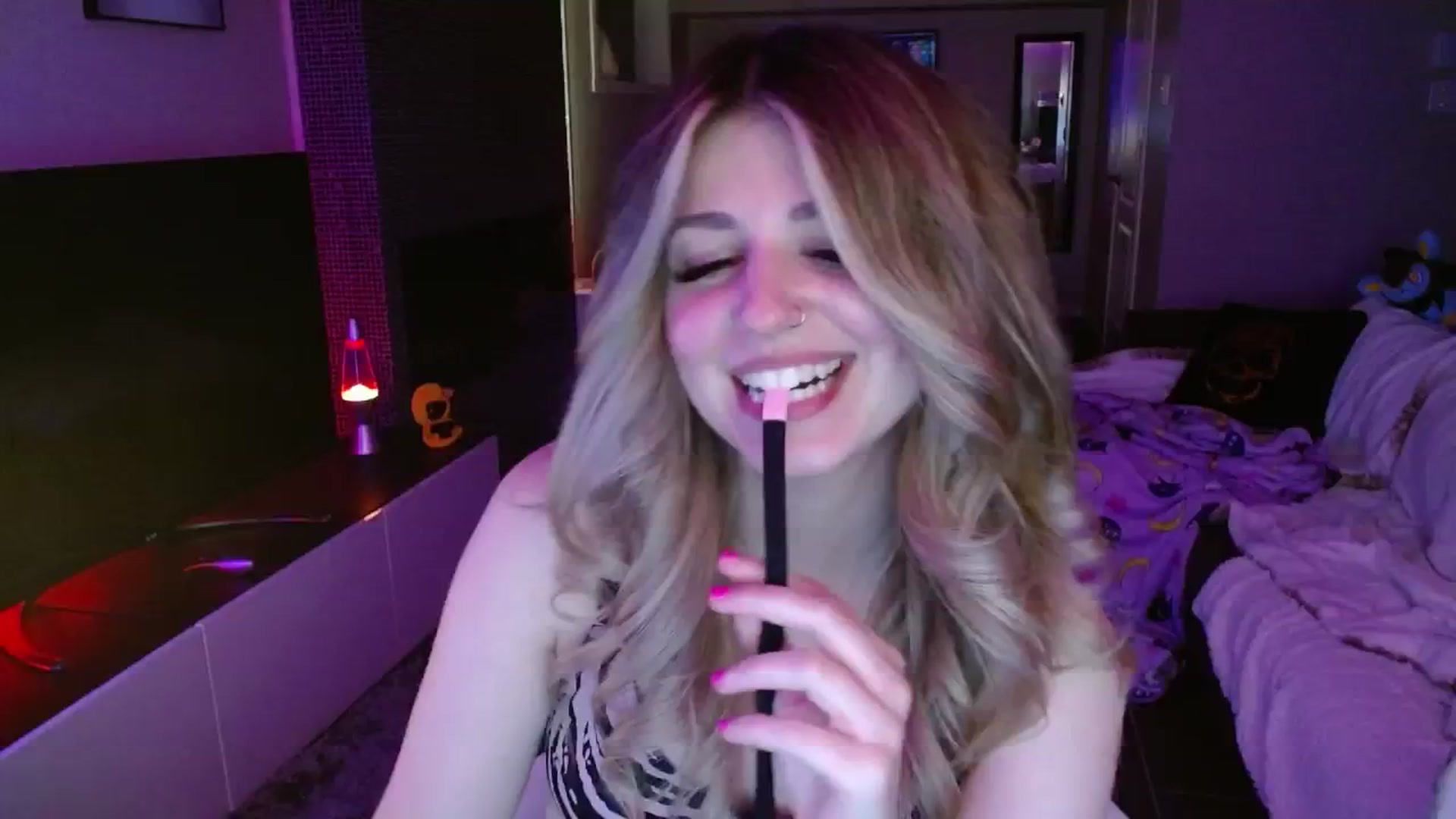 Gallery image thumbnail from Serafina's myfreecams stream on, 09/07/2024, 05:33 image 4 of 20
