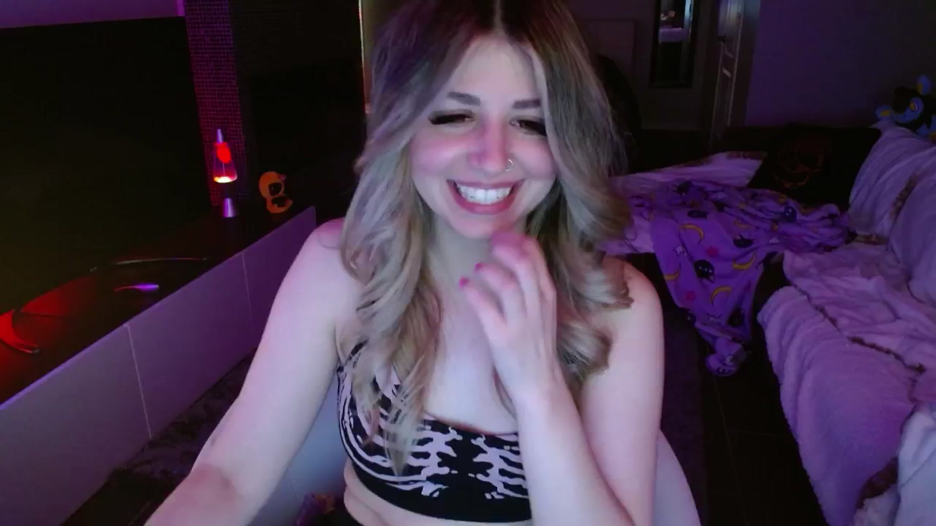 Gallery image thumbnail from Serafina's myfreecams stream on, 09/07/2024, 05:33 image 13 of 20