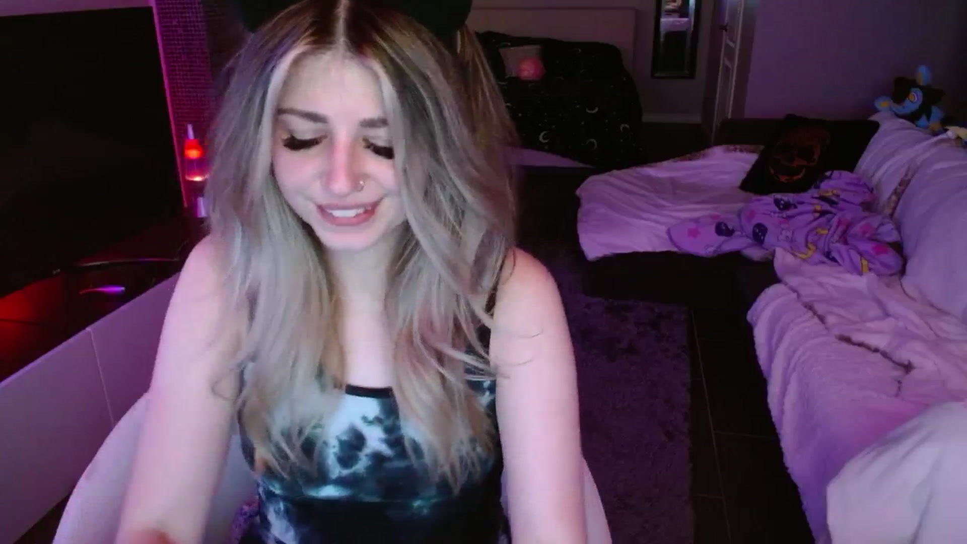 Gallery image thumbnail from Serafina's myfreecams stream on, 09/08/2024, 07:03 image 12 of 20