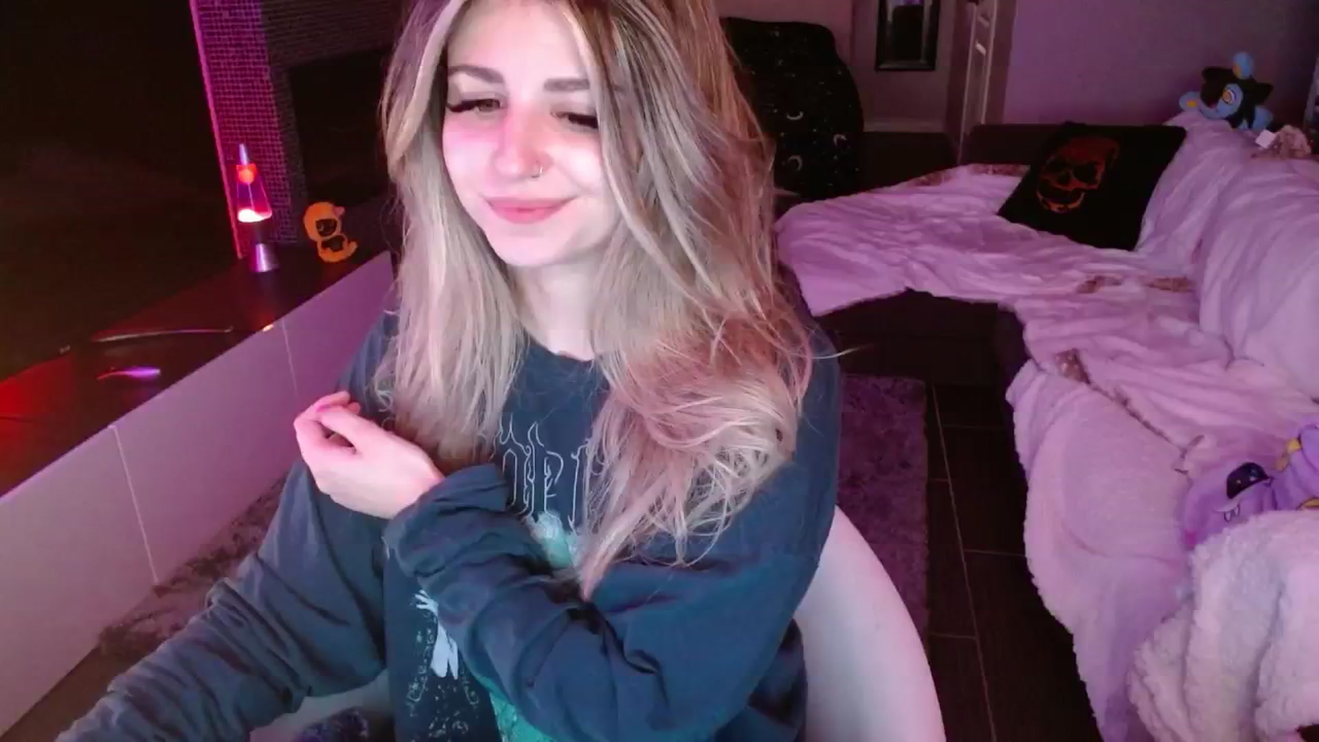 Gallery image thumbnail from Serafina's myfreecams stream on, 09/08/2024, 08:43 image 1 of 20