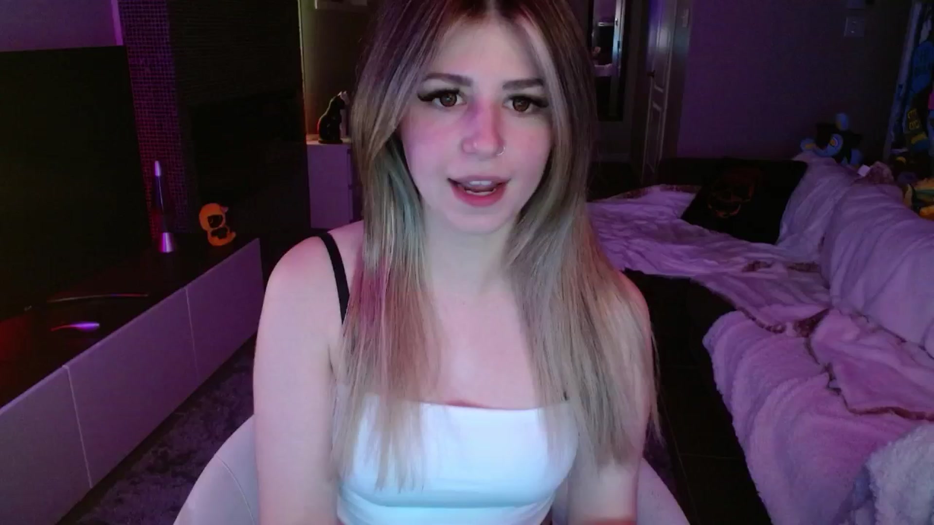 Gallery image thumbnail from Serafina's myfreecams stream on, 09/11/2024, 03:18 image 1 of 20