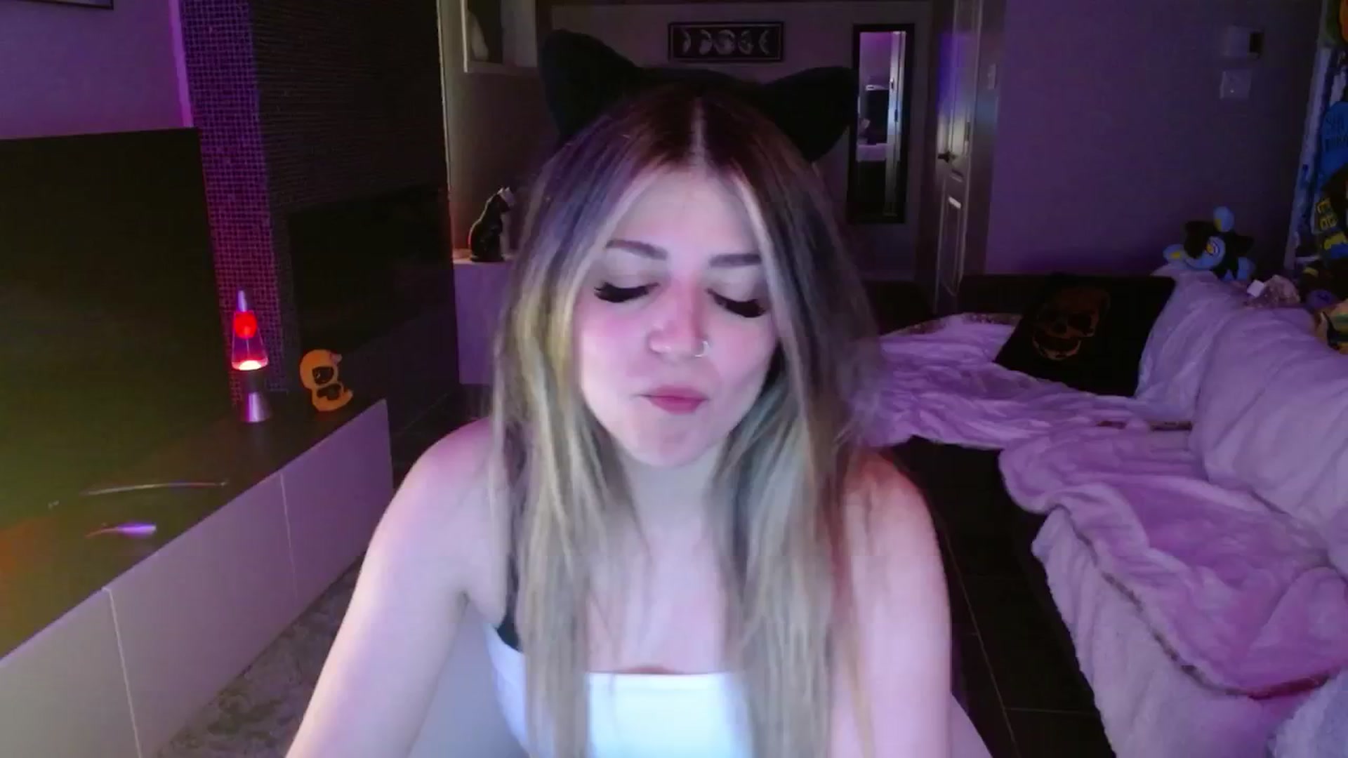Gallery image thumbnail from Serafina's myfreecams stream on, 09/11/2024, 05:42 image 6 of 20
