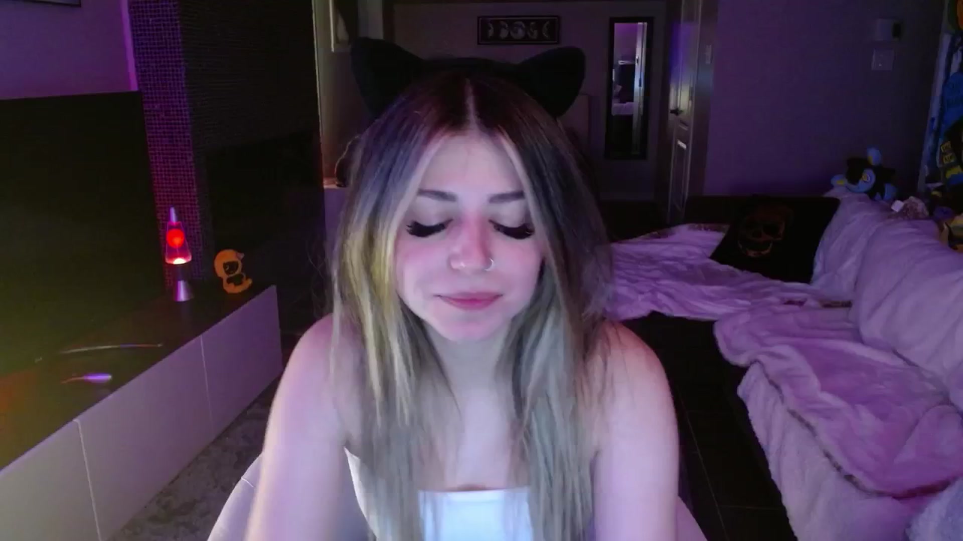 Gallery image thumbnail from Serafina's myfreecams stream on, 09/11/2024, 05:42 image 5 of 20