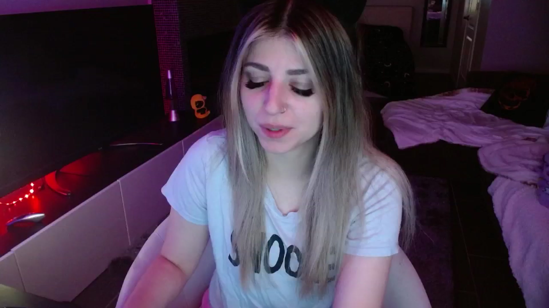 Gallery image thumbnail from Serafina's myfreecams stream on, 09/12/2024, 05:27 image 19 of 20