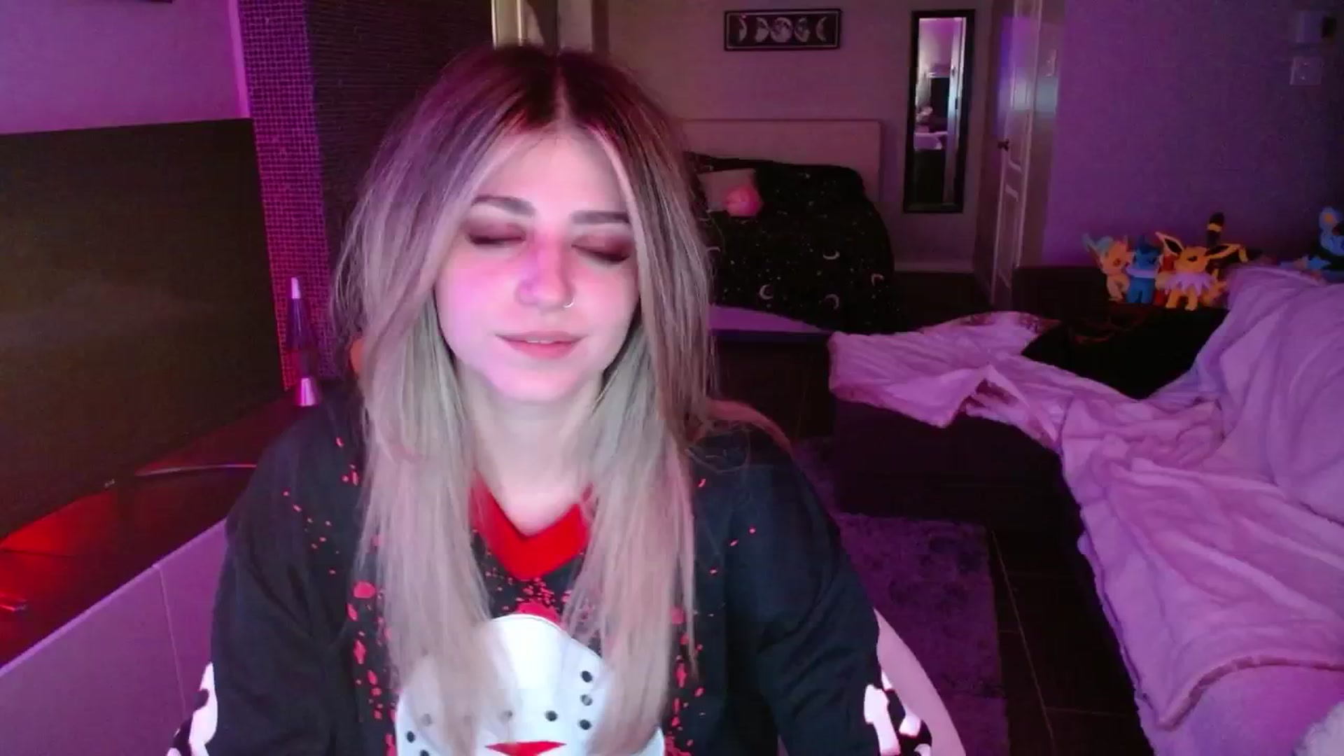 Gallery image thumbnail from Serafina's myfreecams stream on, 09/14/2024, 03:41 image 17 of 20