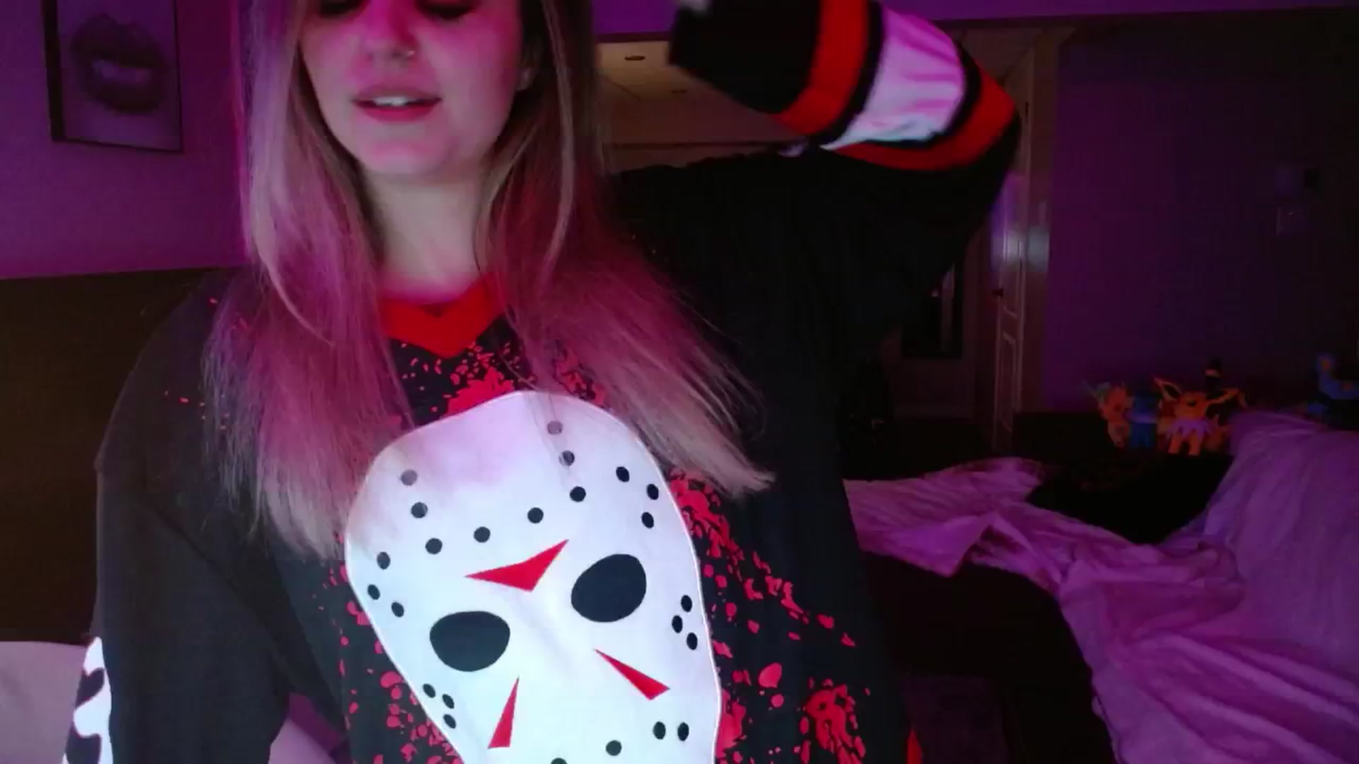 Gallery image thumbnail from Serafina's myfreecams stream on, 09/14/2024, 03:41 image 3 of 20
