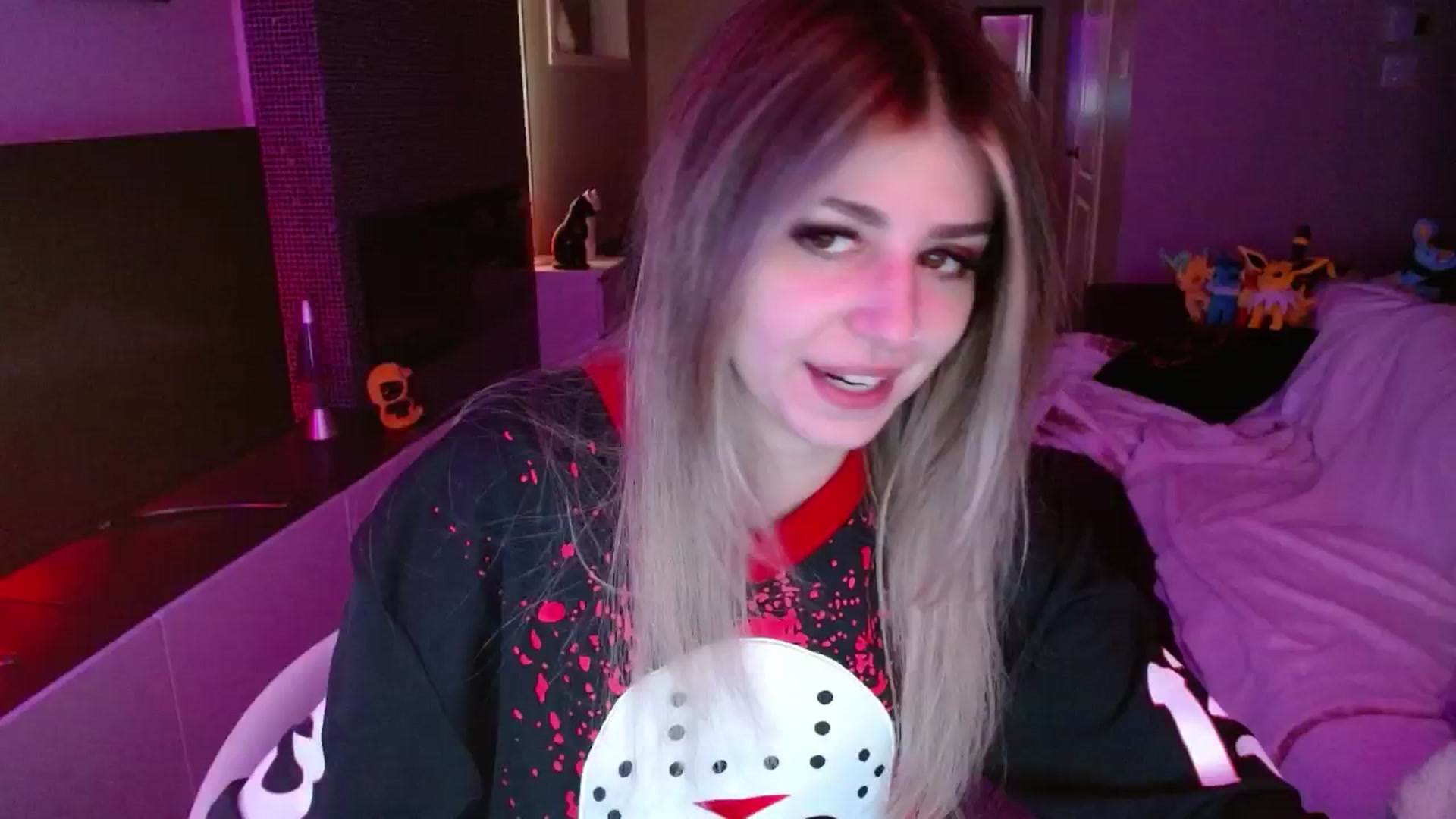 Gallery image thumbnail from Serafina's myfreecams stream on, 09/14/2024, 03:41 image 4 of 20