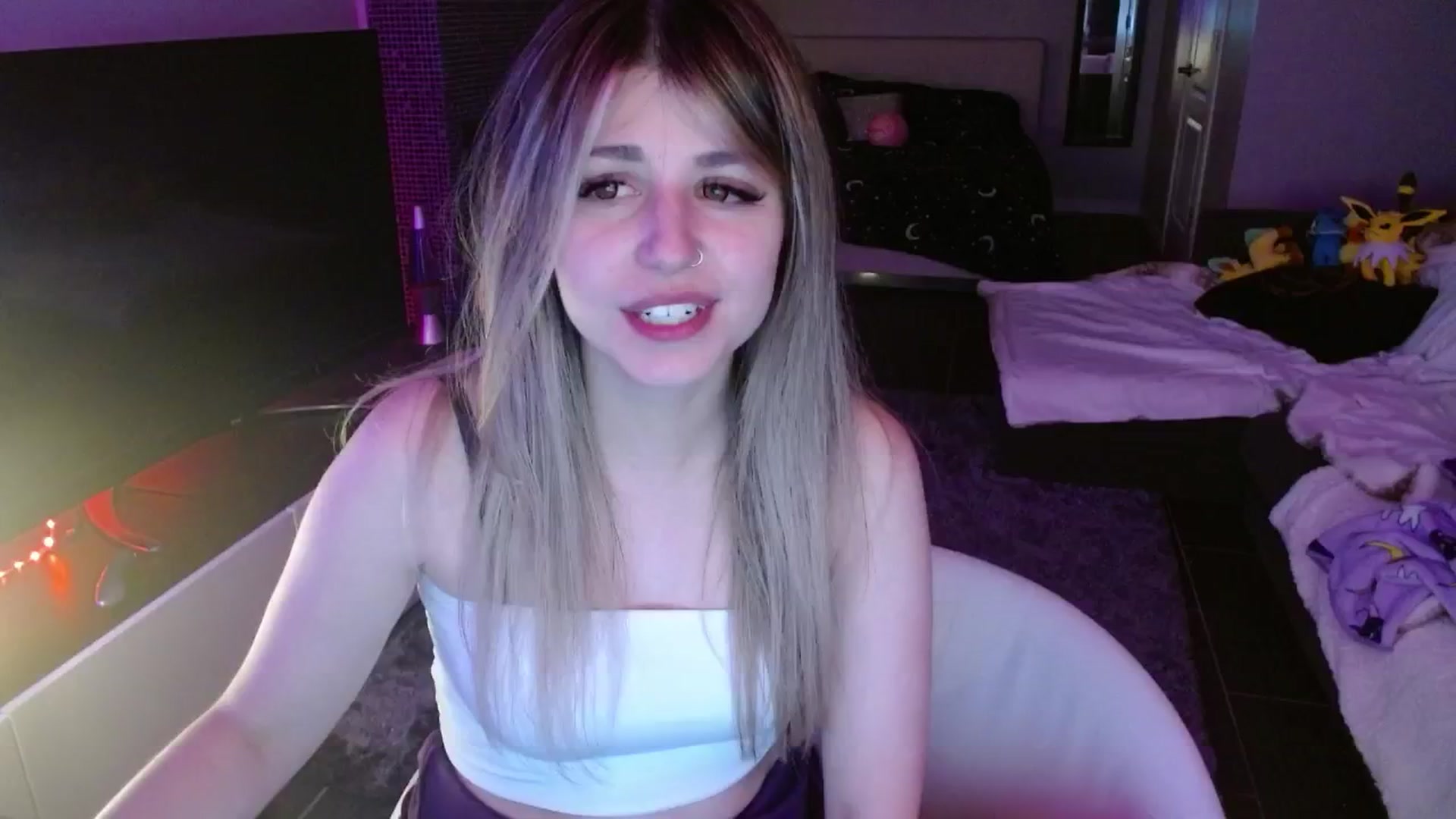 Gallery image thumbnail from Serafina's myfreecams stream on, 09/16/2024, 06:55 image 17 of 20