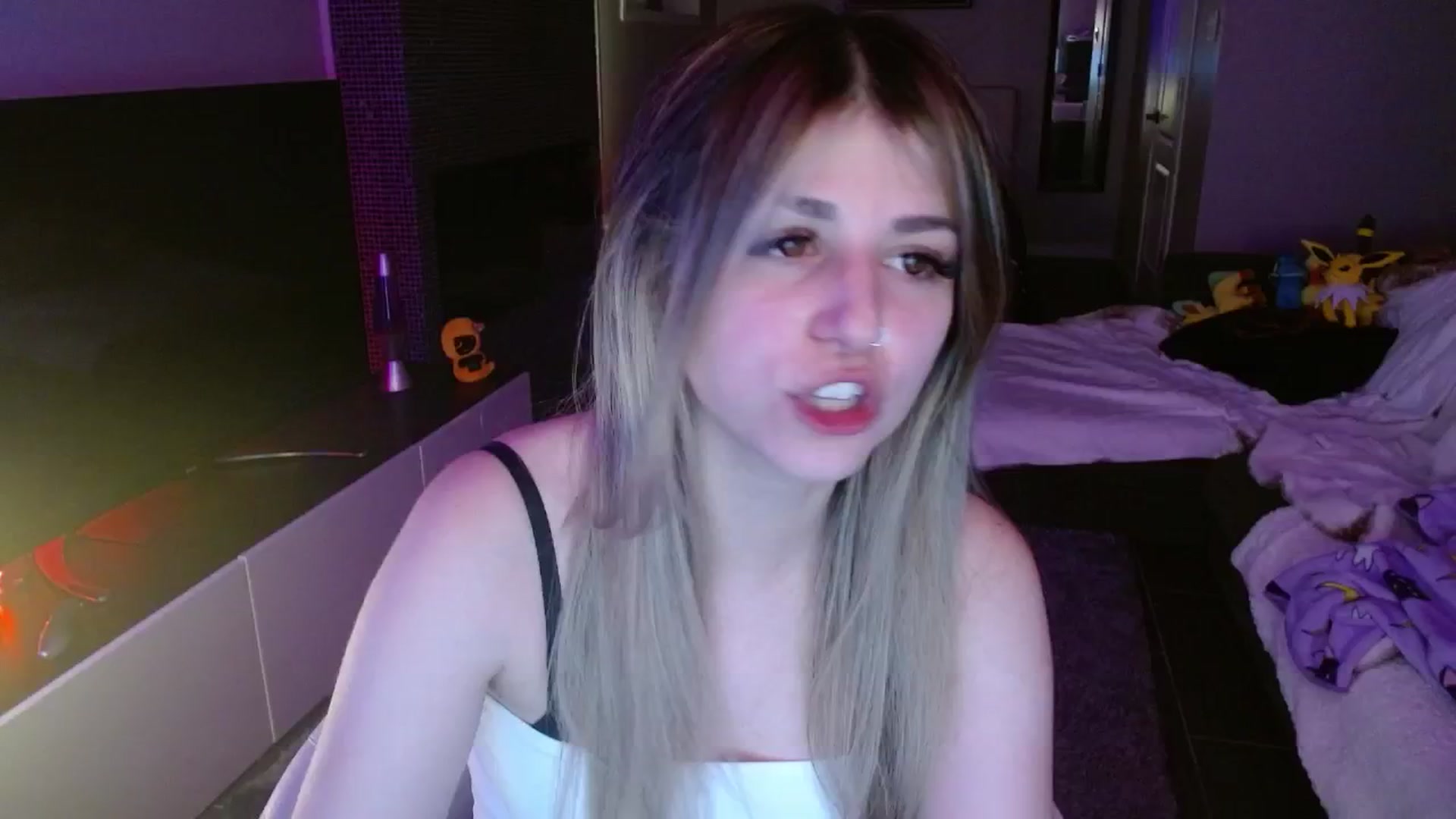 Gallery image thumbnail from Serafina's myfreecams stream on, 09/16/2024, 06:55 image 10 of 20